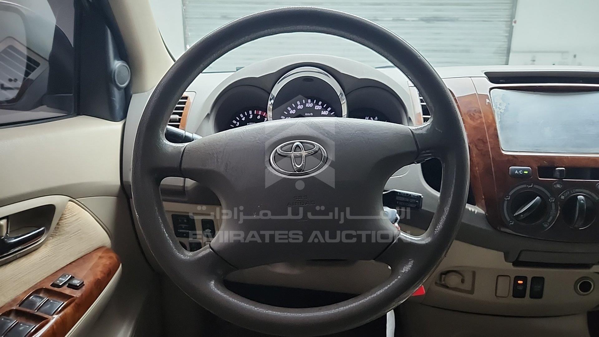 2007 TOYOTA FORTUNER VIN: MHFYU59G577001042