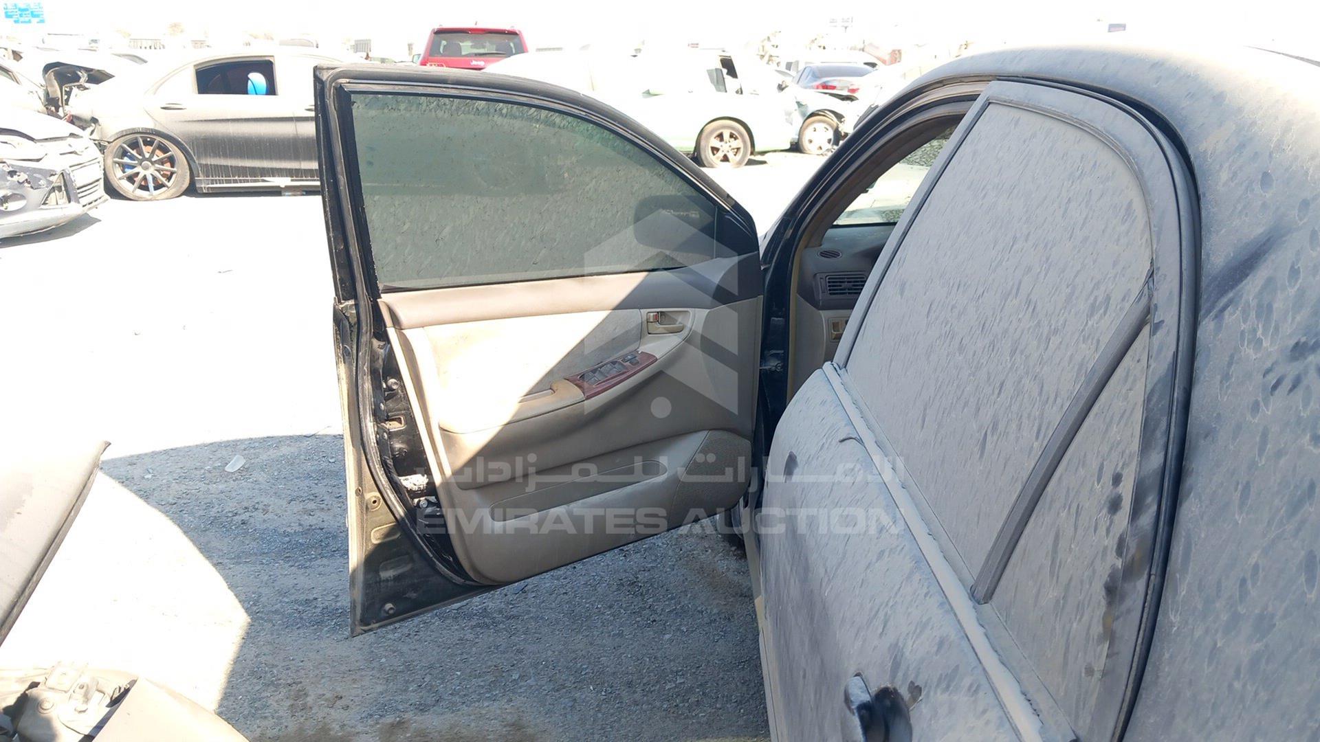 2002 TOYOTA COROLLA VIN: JTDBR23E220087811