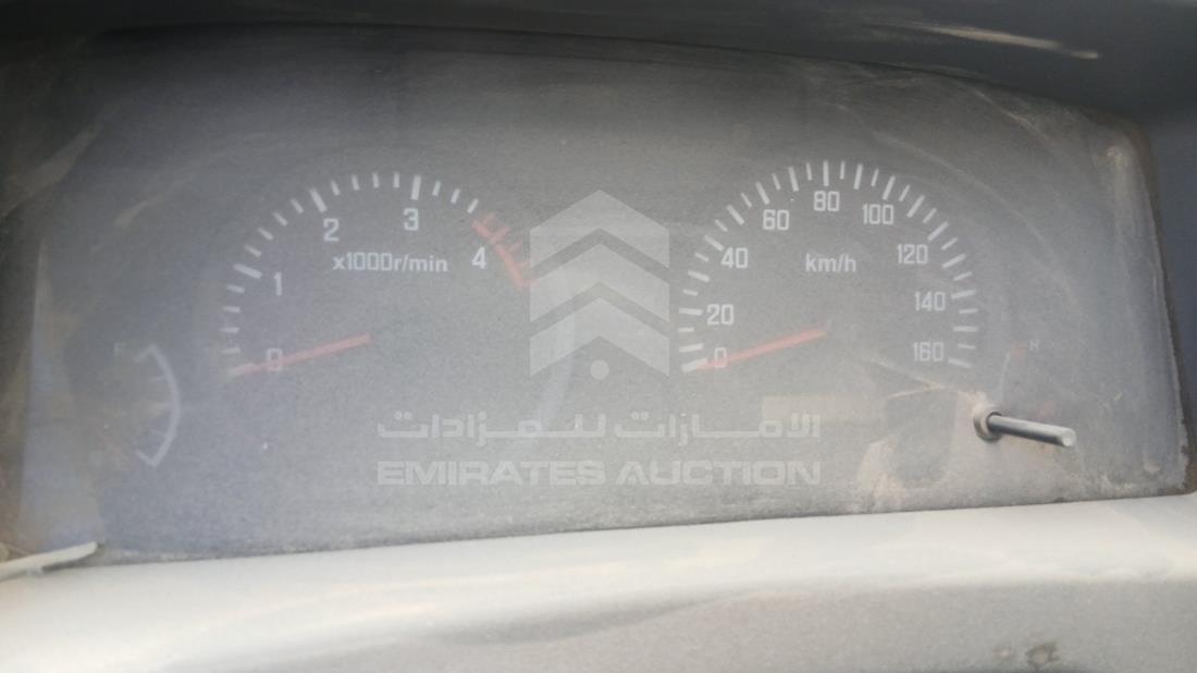 2014 Isuzu NMR — Speedometer & RPM Gauges — Photo 14