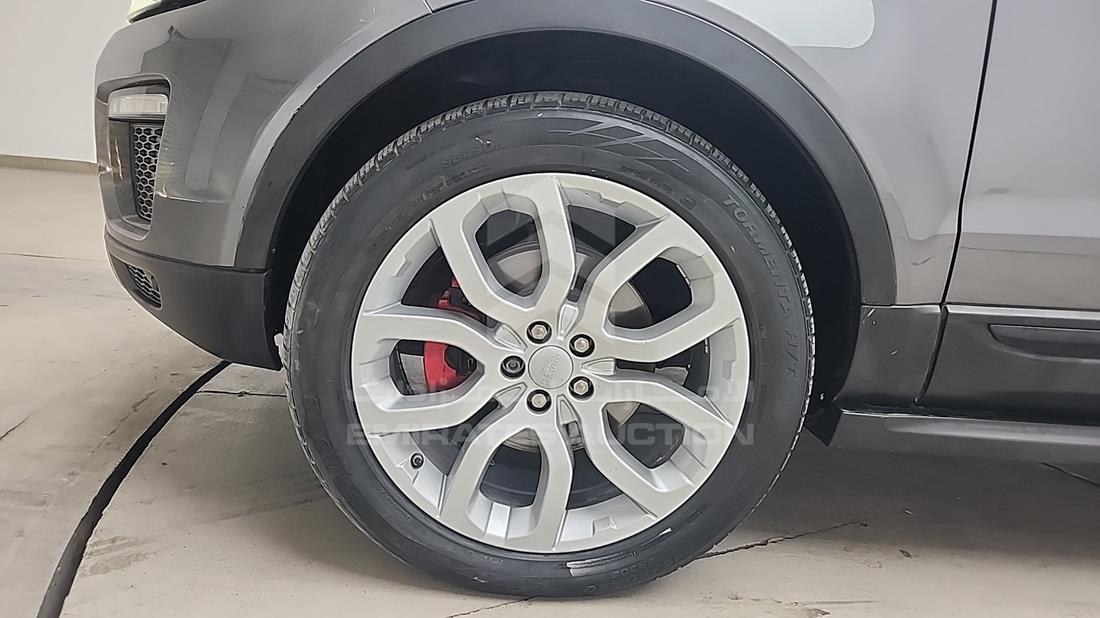 2016 Range Rover Evoque — Front Left Tyre — Photo 38