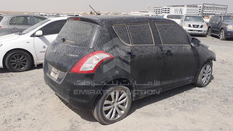 JS2ZC8B28G6300278 Auction: EmiratesAuction Lot: 405058 JS2ZC8B28G6300278 Suzuki Swift 2016 BLACK Photo 7
