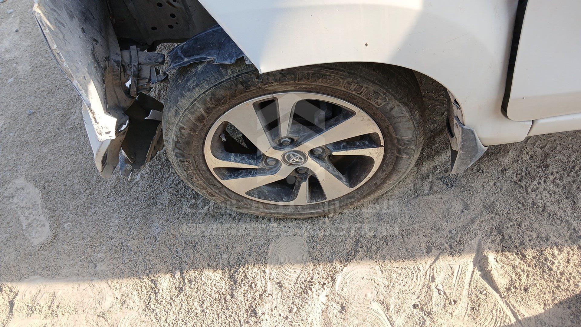 2017 TOYOTA AVANZA VIN: MHKMF53F0HK016718