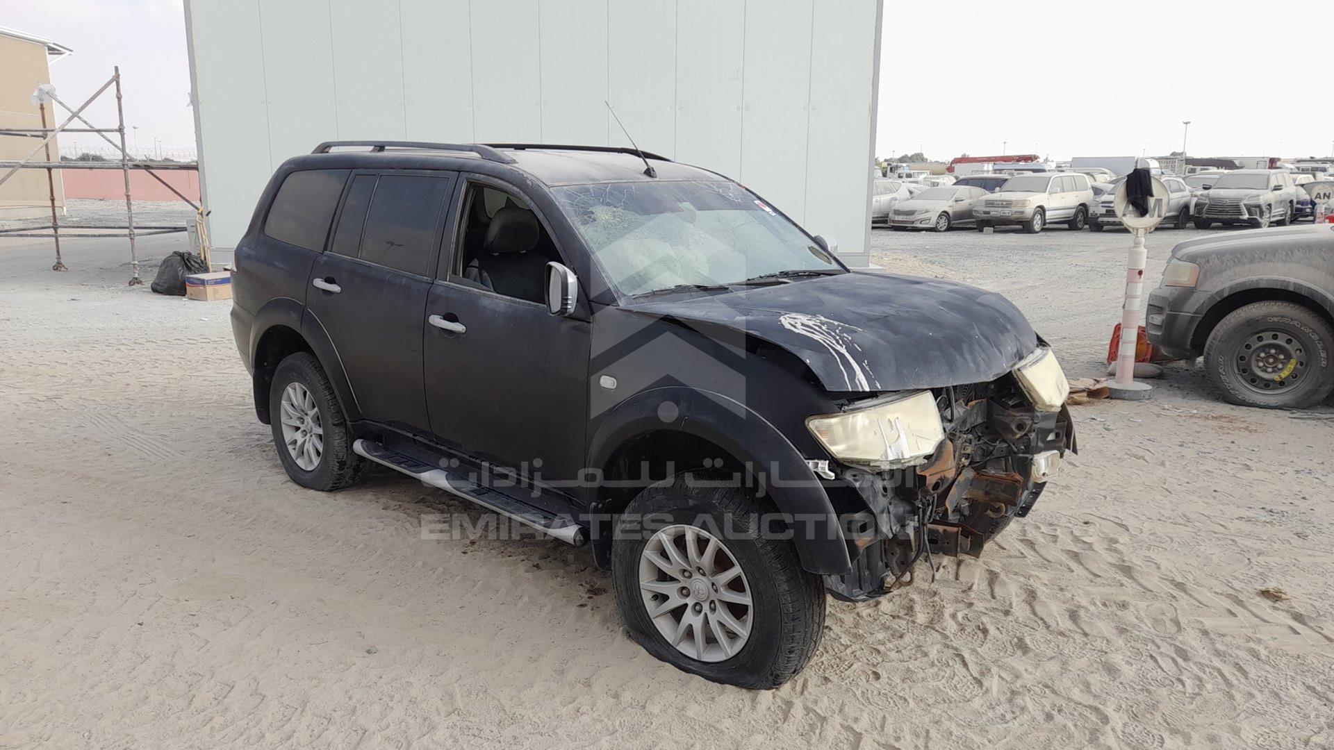 2011 MITSUBISHI PAJERO SPORT VIN: MMEMU71N9BF007857