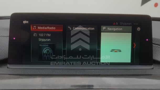 2018 BMW 330 VIN: WBA8D9C50JA614221