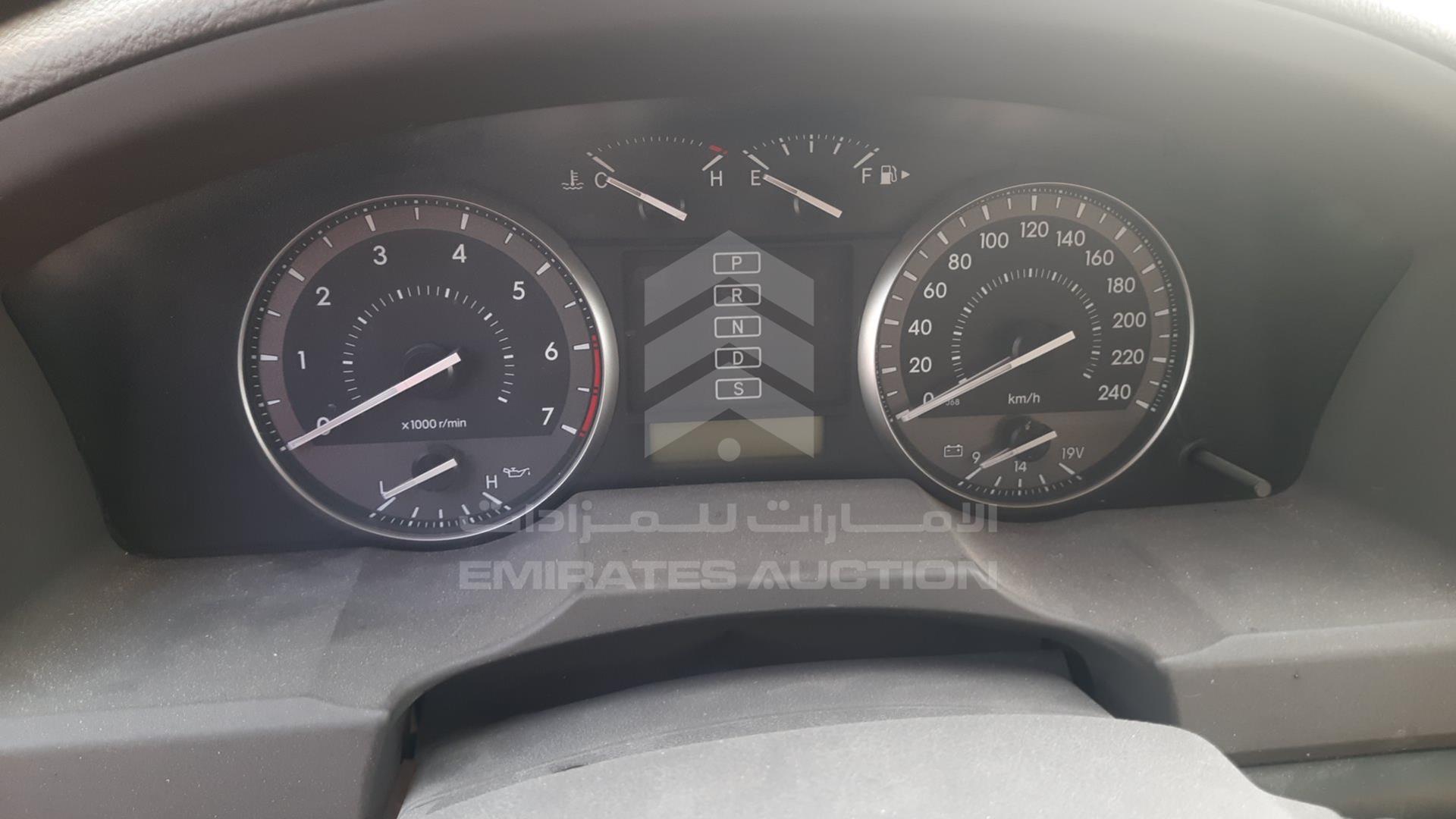 2013 TOYOTA LAND CRUISER VIN: JTMDU09J9D5065732