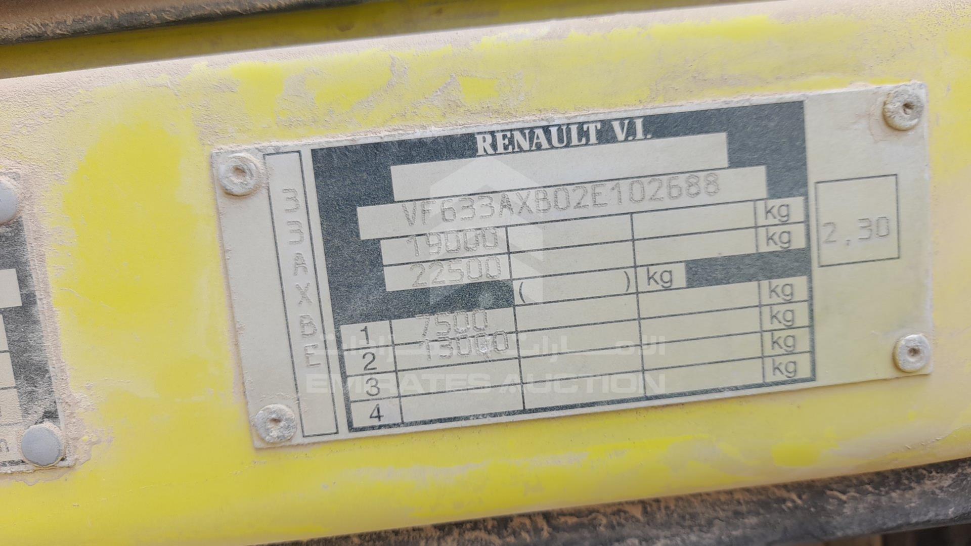 0 RENAULT --- VIN: VF633AXB02E102688