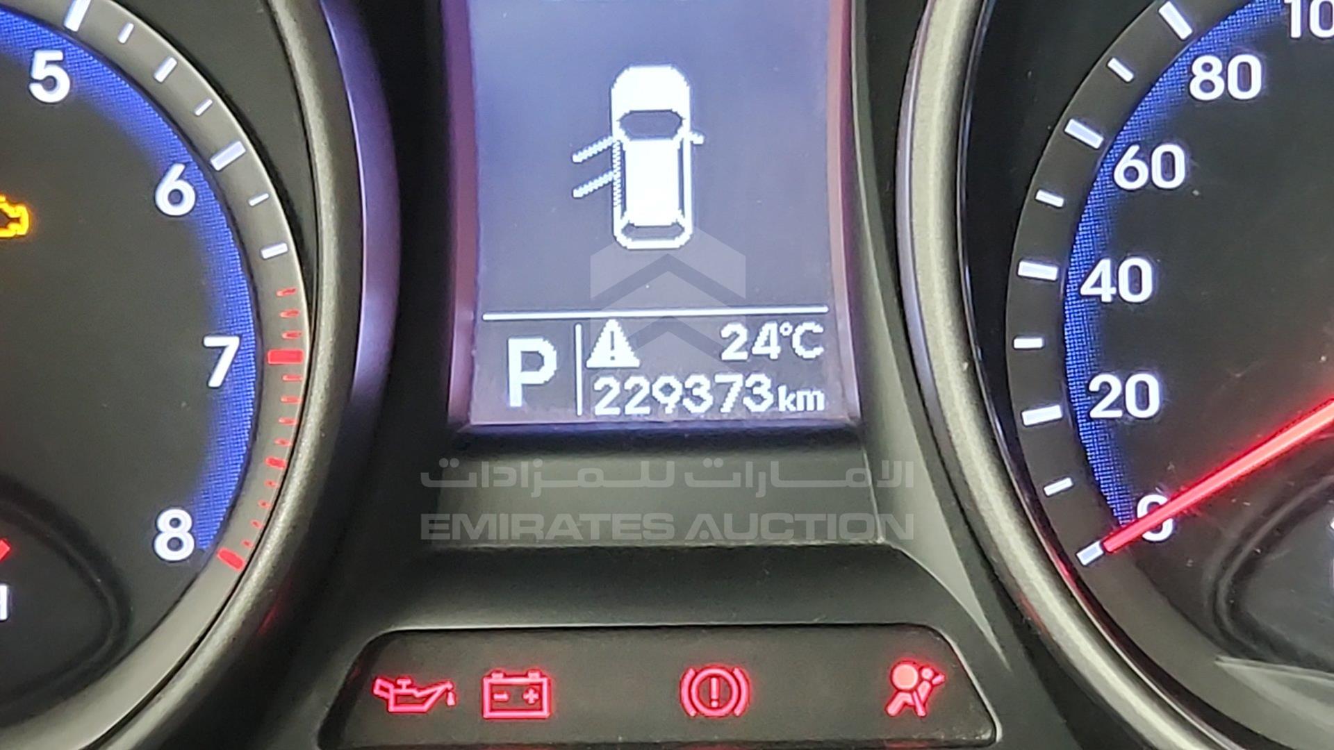 2016 HYUNDAI SANTA FE VIN: KMHST81C2GU488227