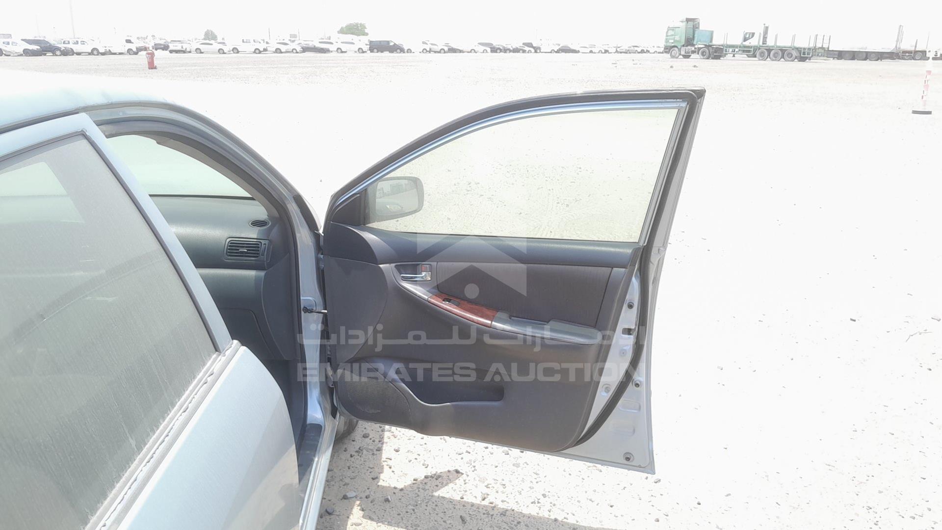 2005 TOYOTA COROLLA VIN: JTDBW23E753065976