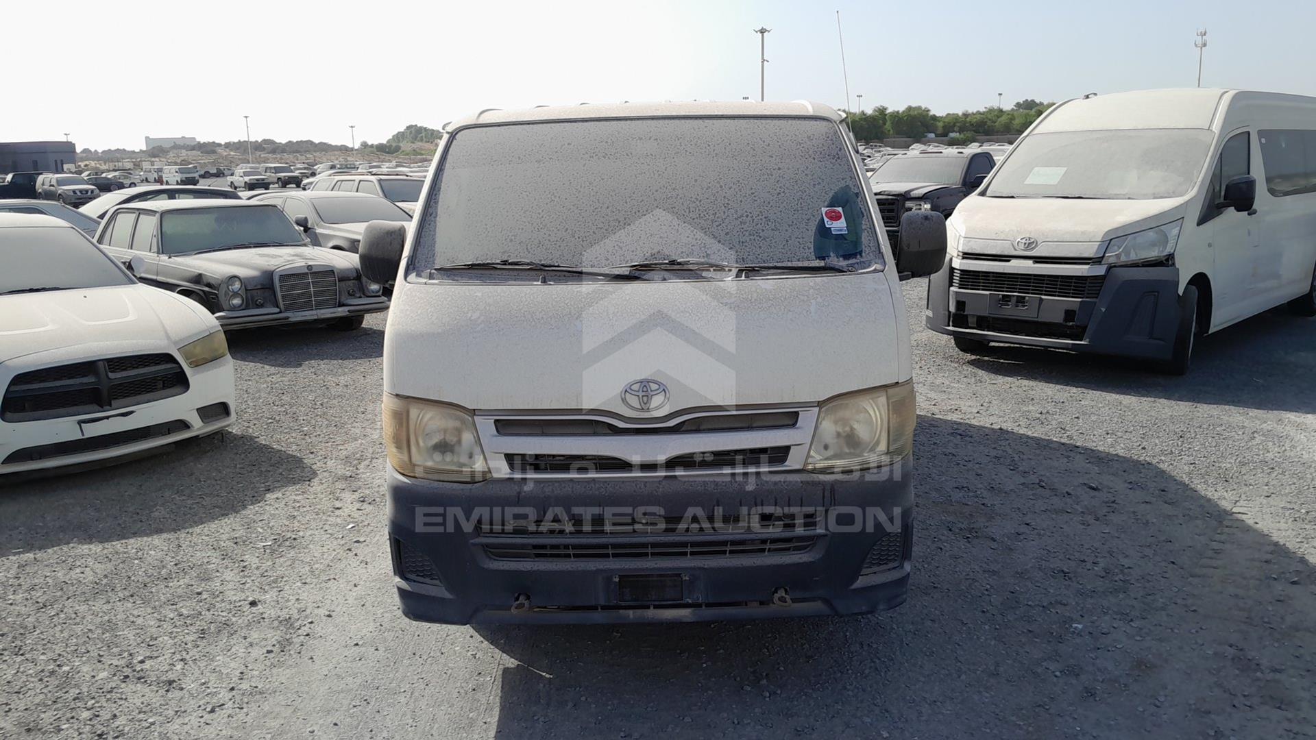 2011 TOYOTA HIACE VIN: JTGJX02P5B5022045