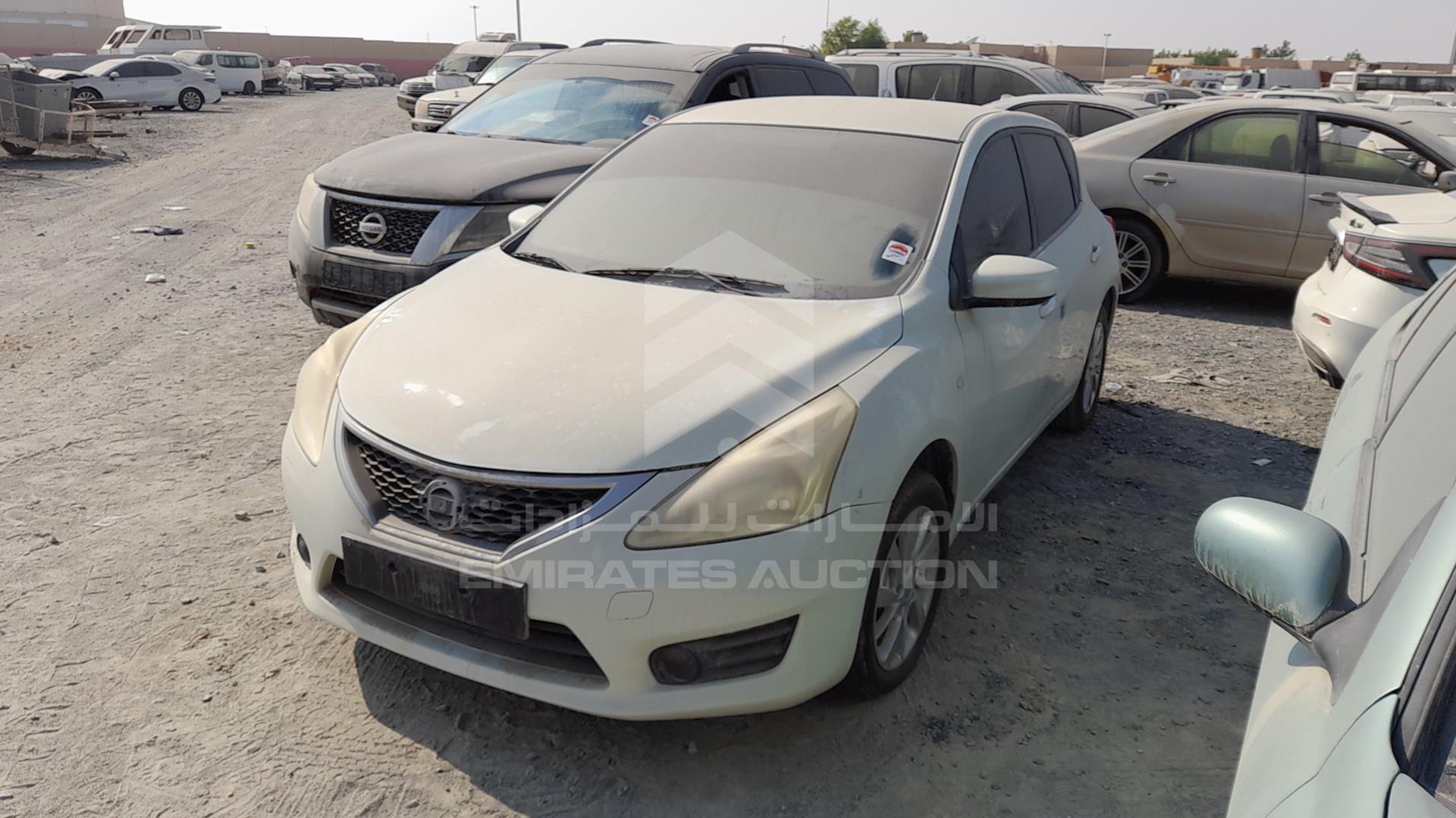2015 NISSAN TIIDA VIN: MNTBC2C92F6008234