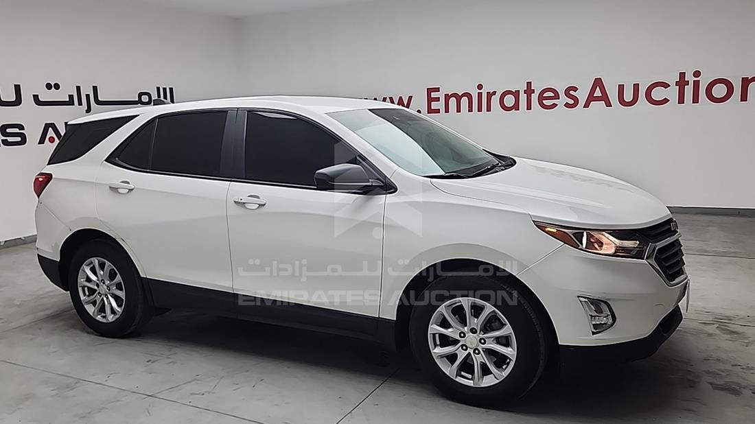 2021 Chevrolet Equinox — Front Right Angle — Photo 9