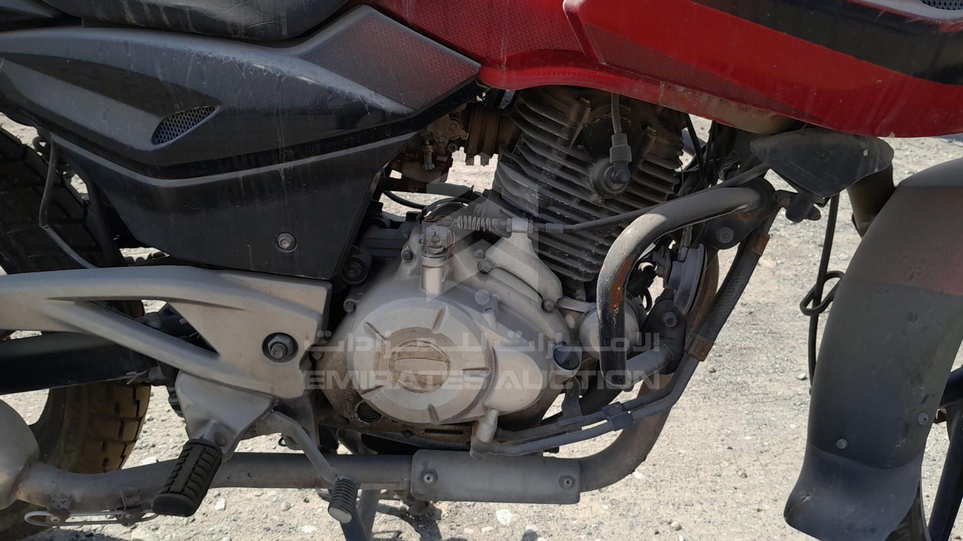 2014 BAJAJ PULSAR VIN: MD2A13EZ5ECK07011