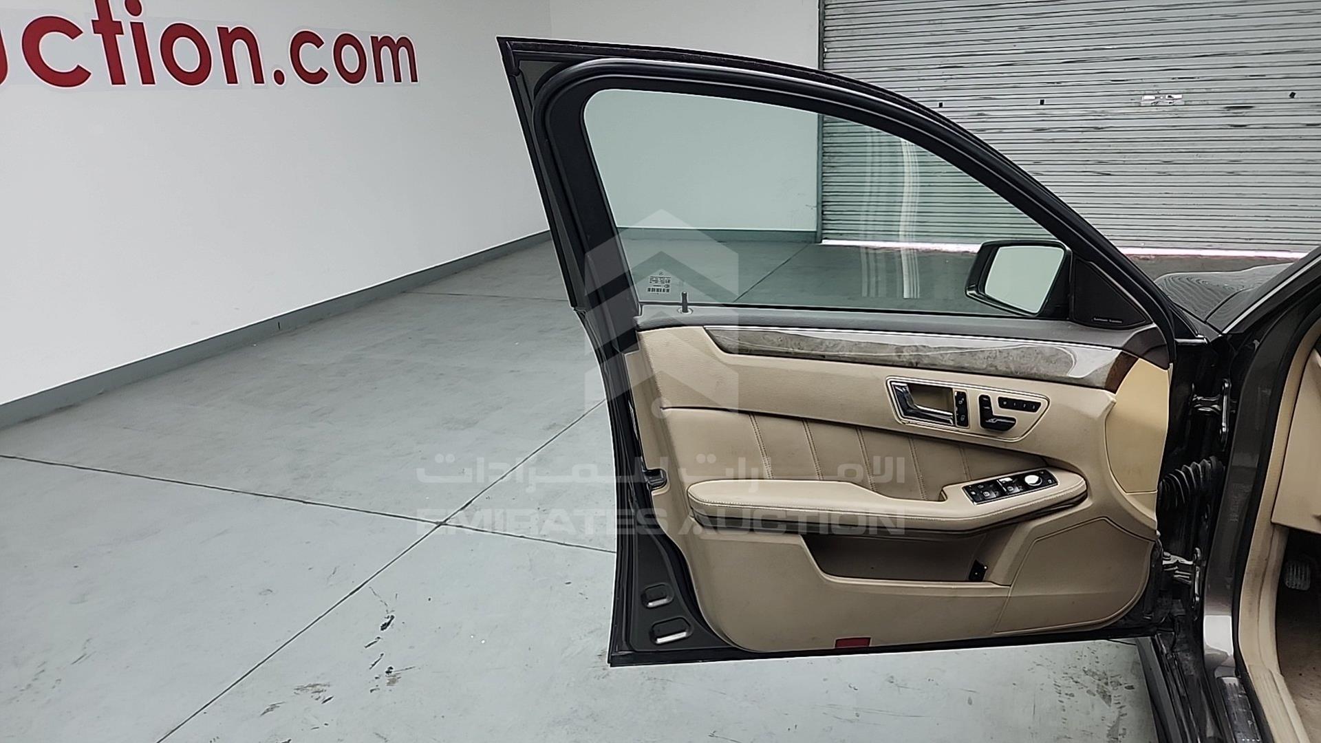 2010 MERCEDES E 350 VIN: WDDHF8HB9AA092331