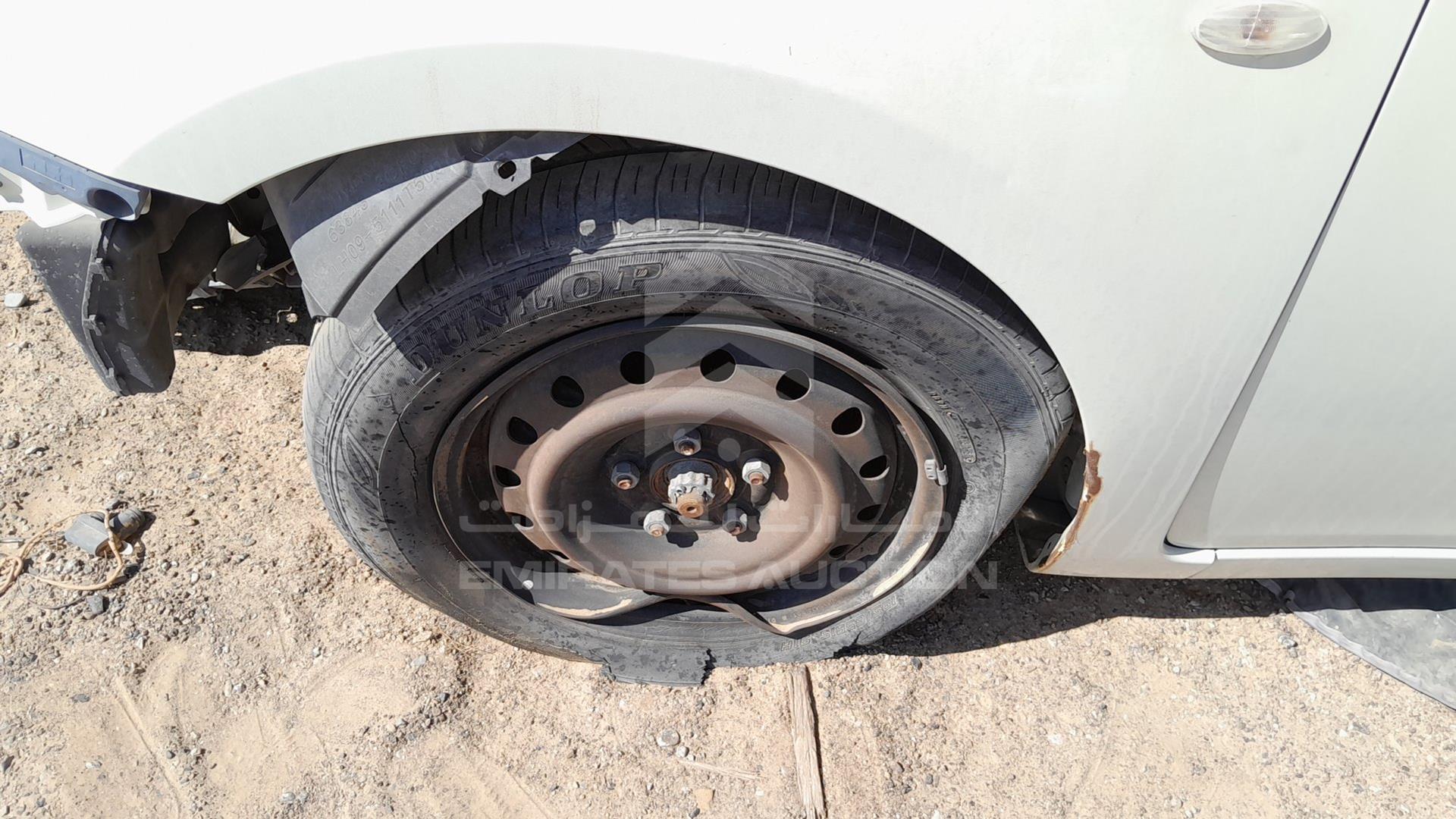 2016 NISSAN TIIDA VIN: MNTBC2C90G6008833