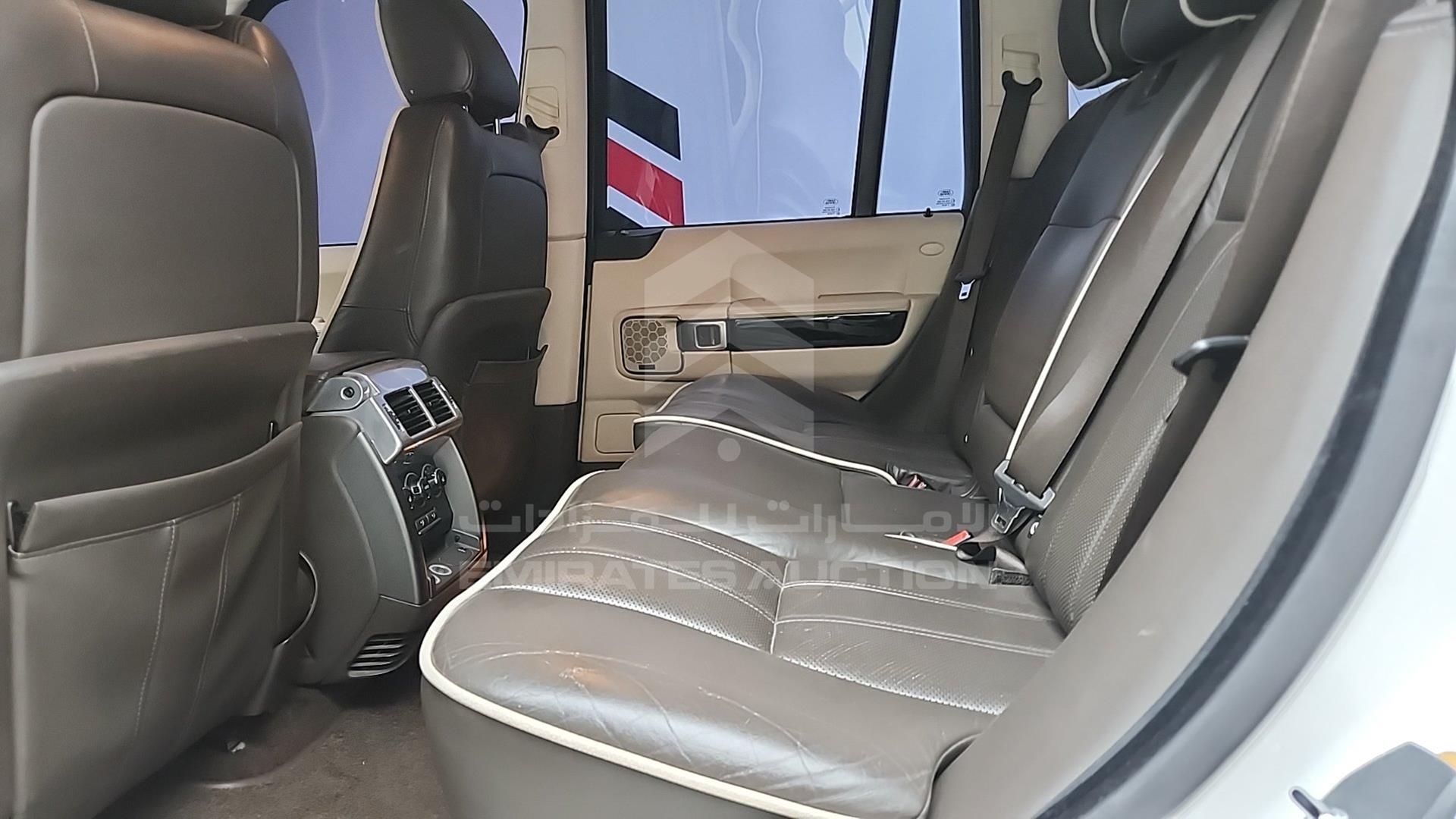 2011 RANGE ROVER --- VIN: SALLMAME4BA335303