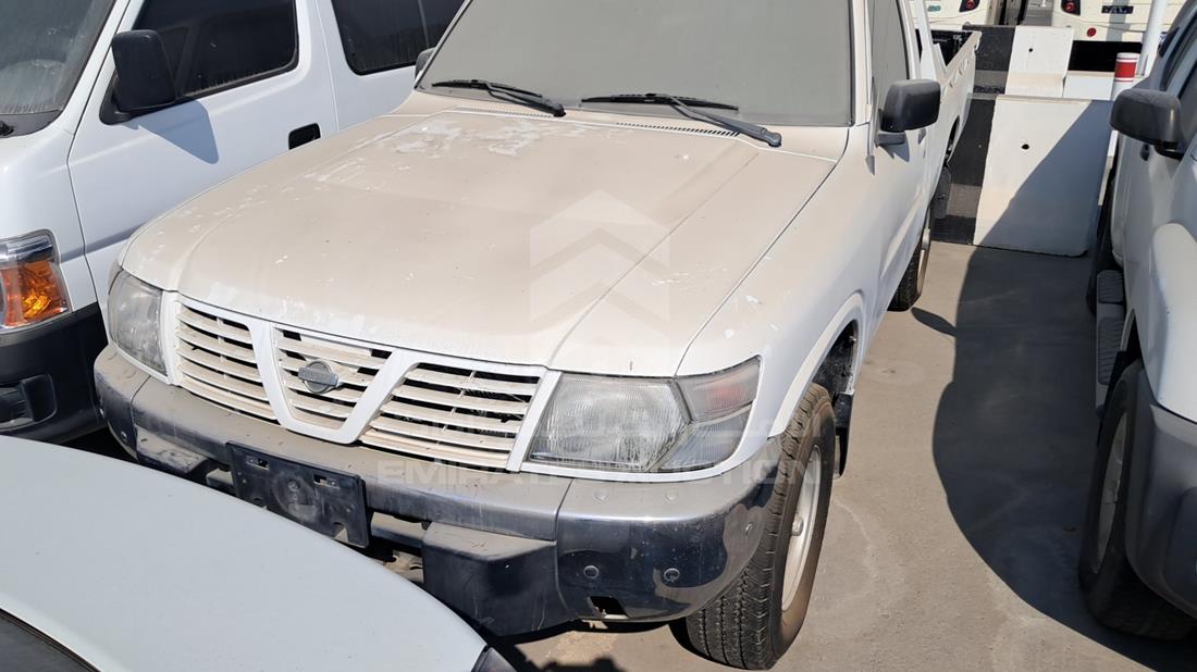 نيسان 2003 — الزاوية الأمامية بالكامل — صورة 1