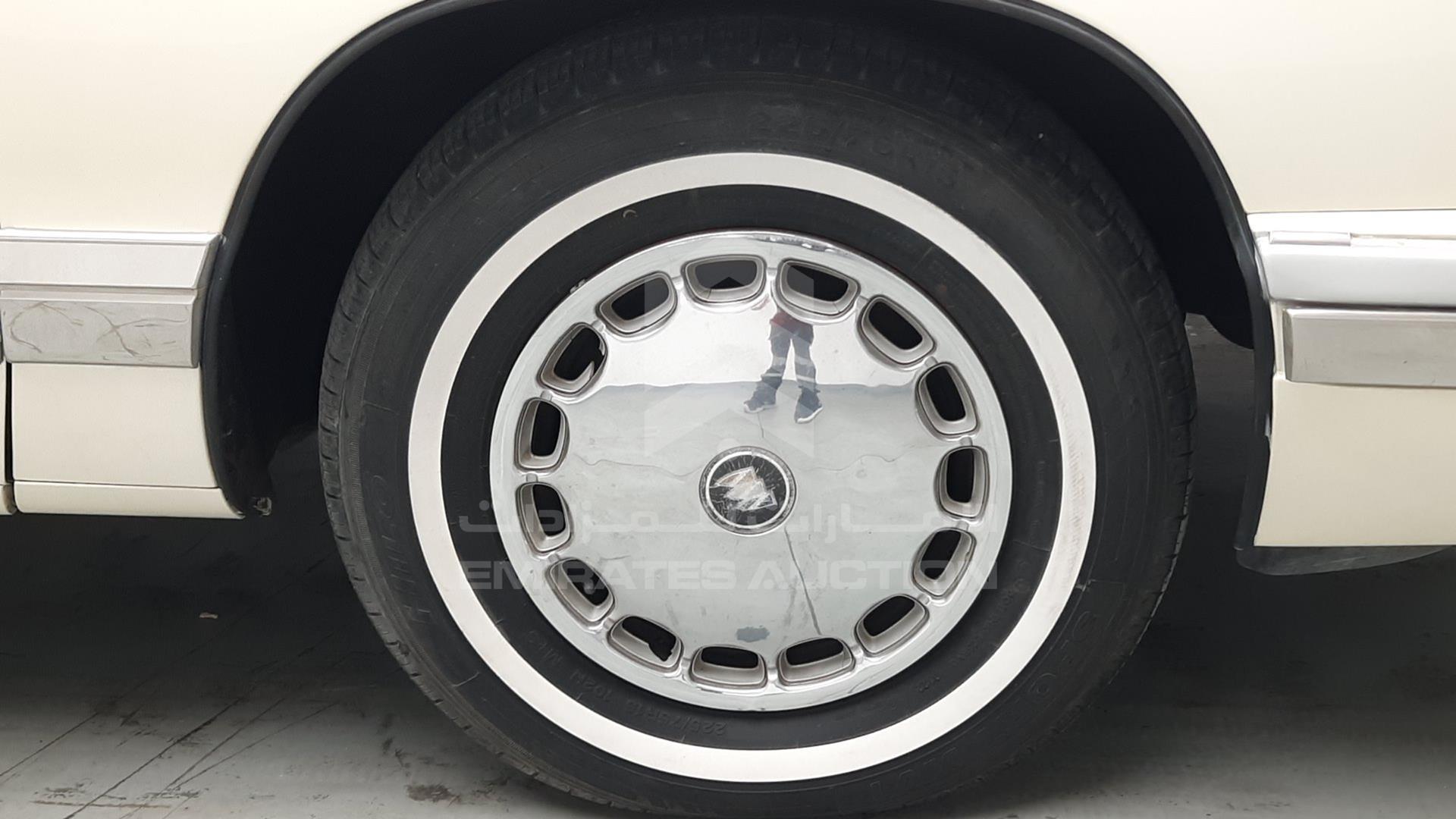 1993 BUICK ROADMASTER VIN: 1G4BT5375PR406041