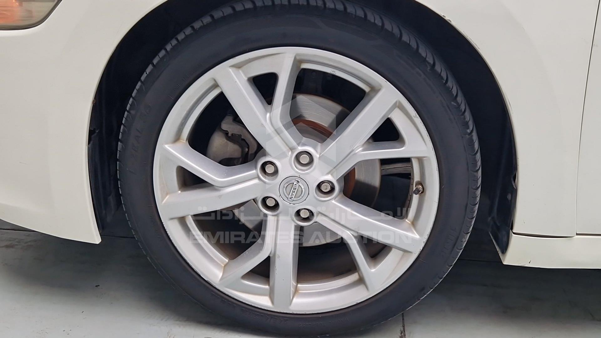 2014 NISSAN MAXIMA VIN: 1N4AA5AP2EC468835