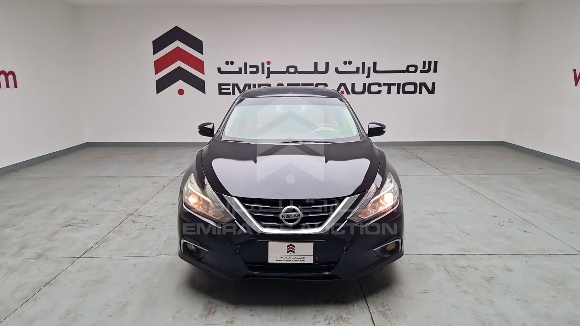 2017 NISSAN TEANA VIN: LGBF5AE05HR312437