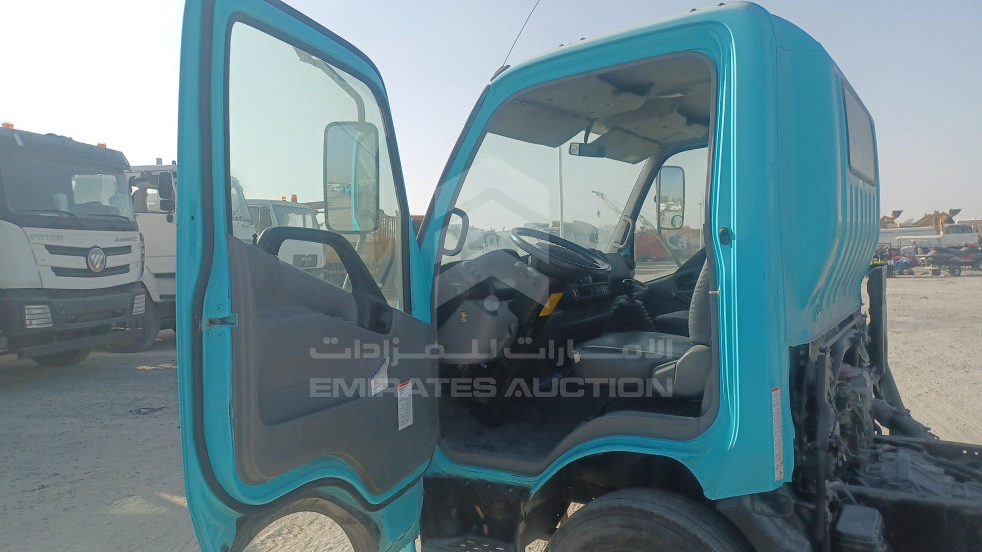 2021 HINO 300 VIN: JHHUCN1F5MK038064