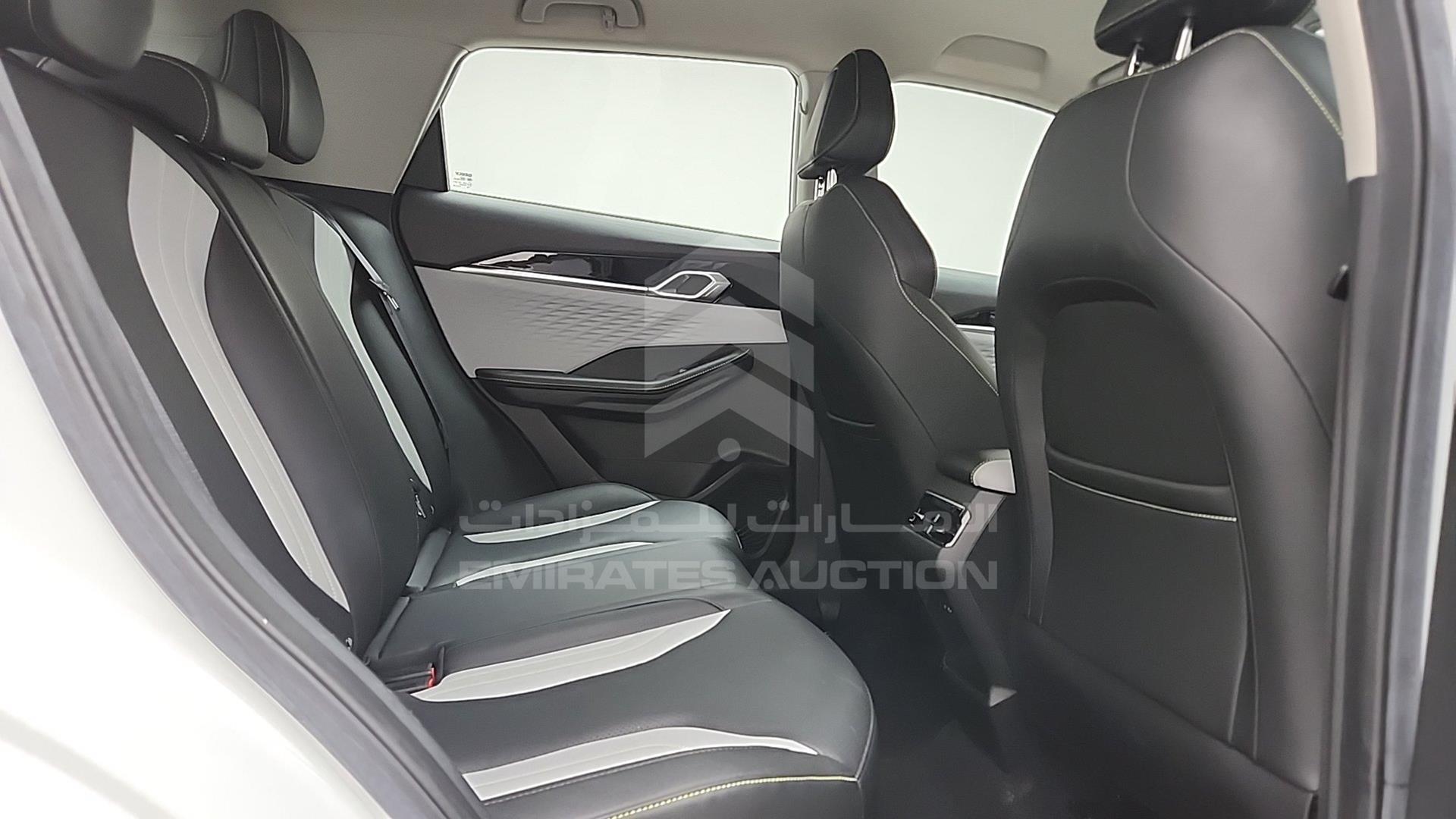 2024 GEELY COOLRAY VIN: LB3762KZ3RX503455