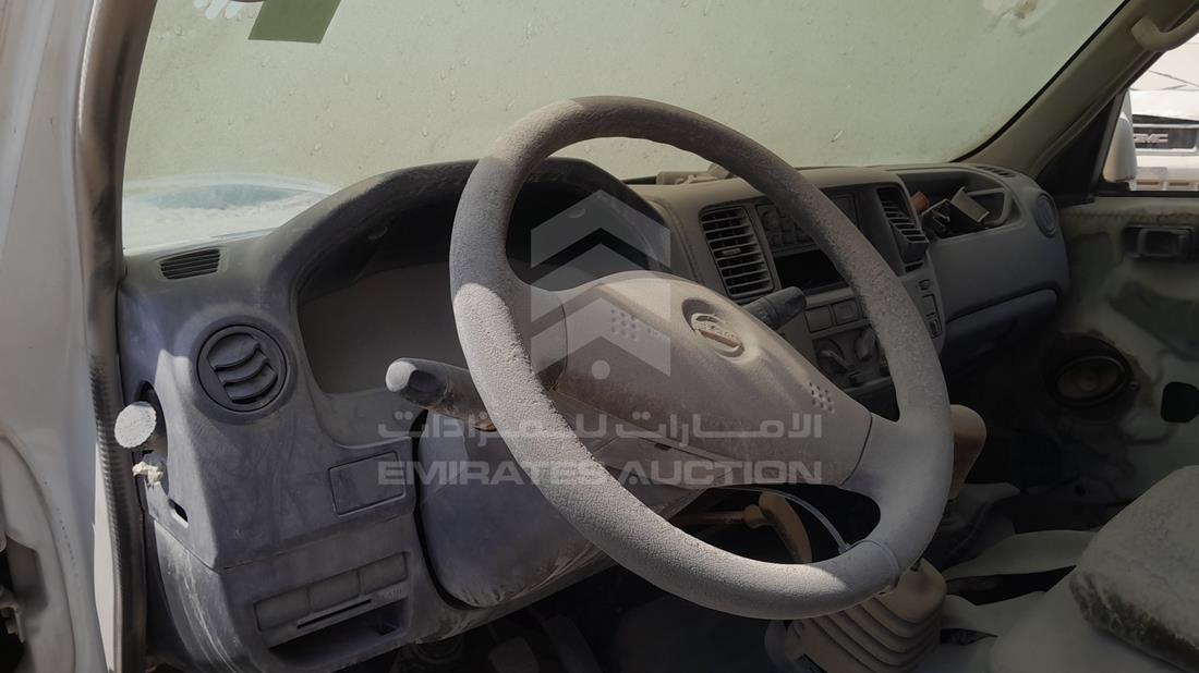 2002 Nissan Micro — Front Left Driver Dashboard View — Photo 11