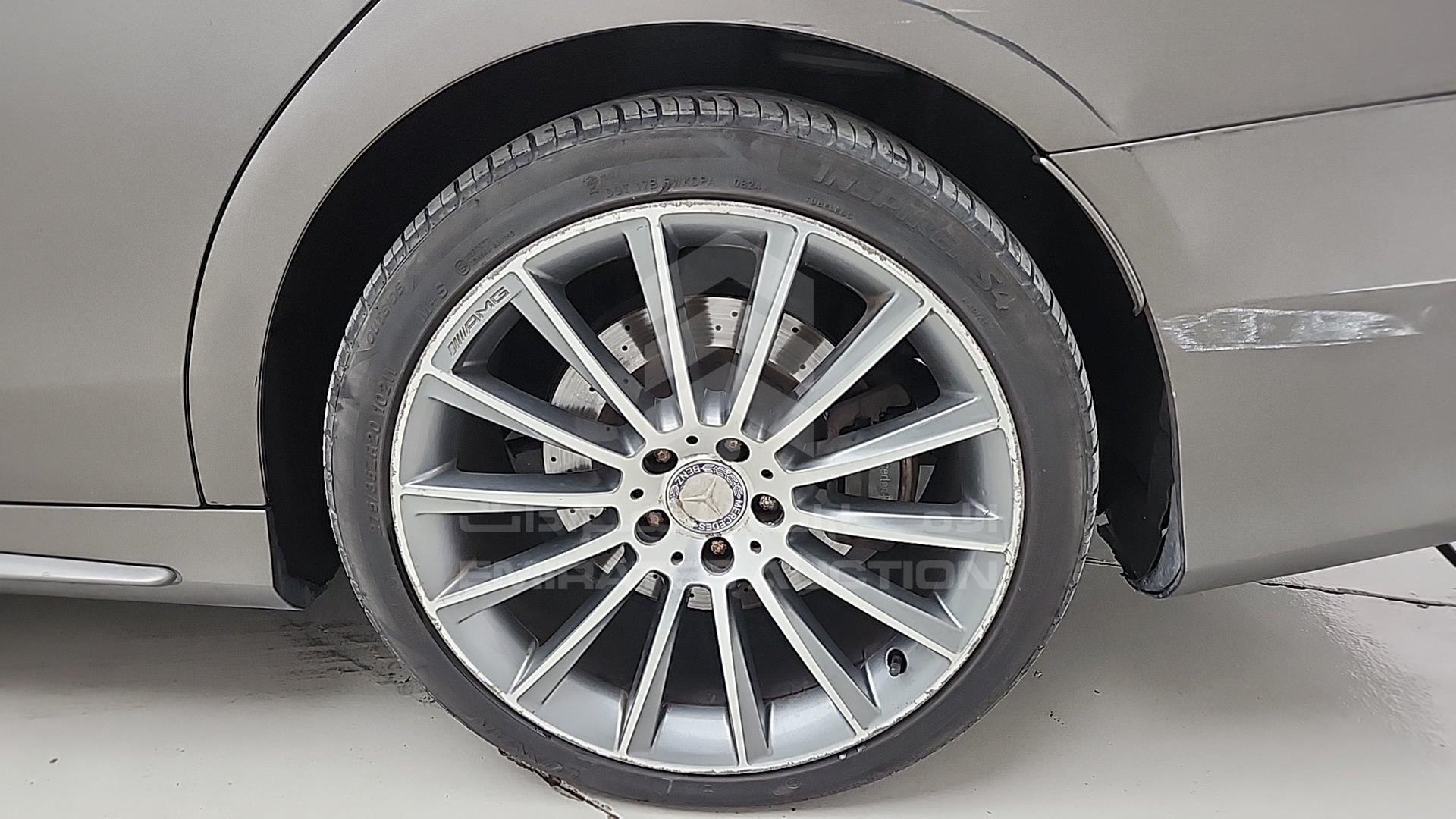 2014 MERCEDES S 500 VIN: WDDUG8CB0EA016490