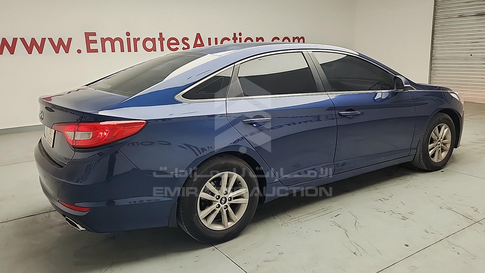 2016 HYUNDAI SONATA VIN: KMHE241G4GA109113