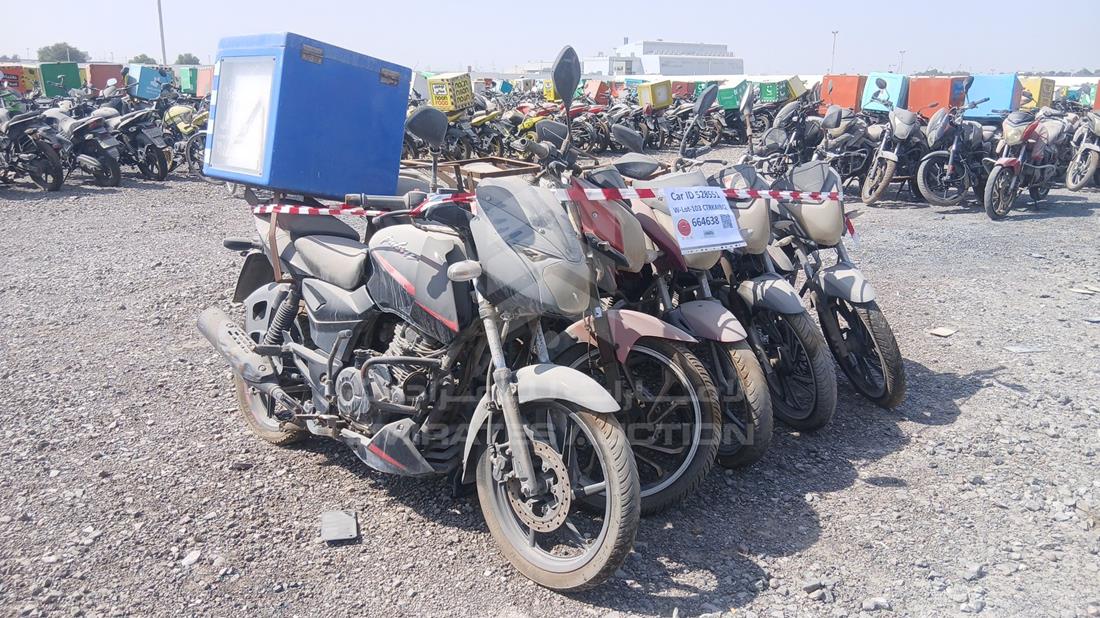 5 Motorbikes — Front Right Angle — Photo 8