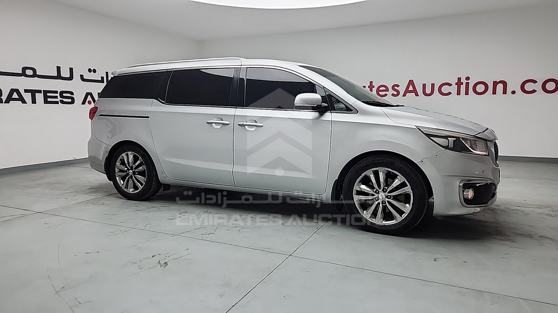 2016 KIA CARNIVAL VIN: KNAMC8120G6187445
