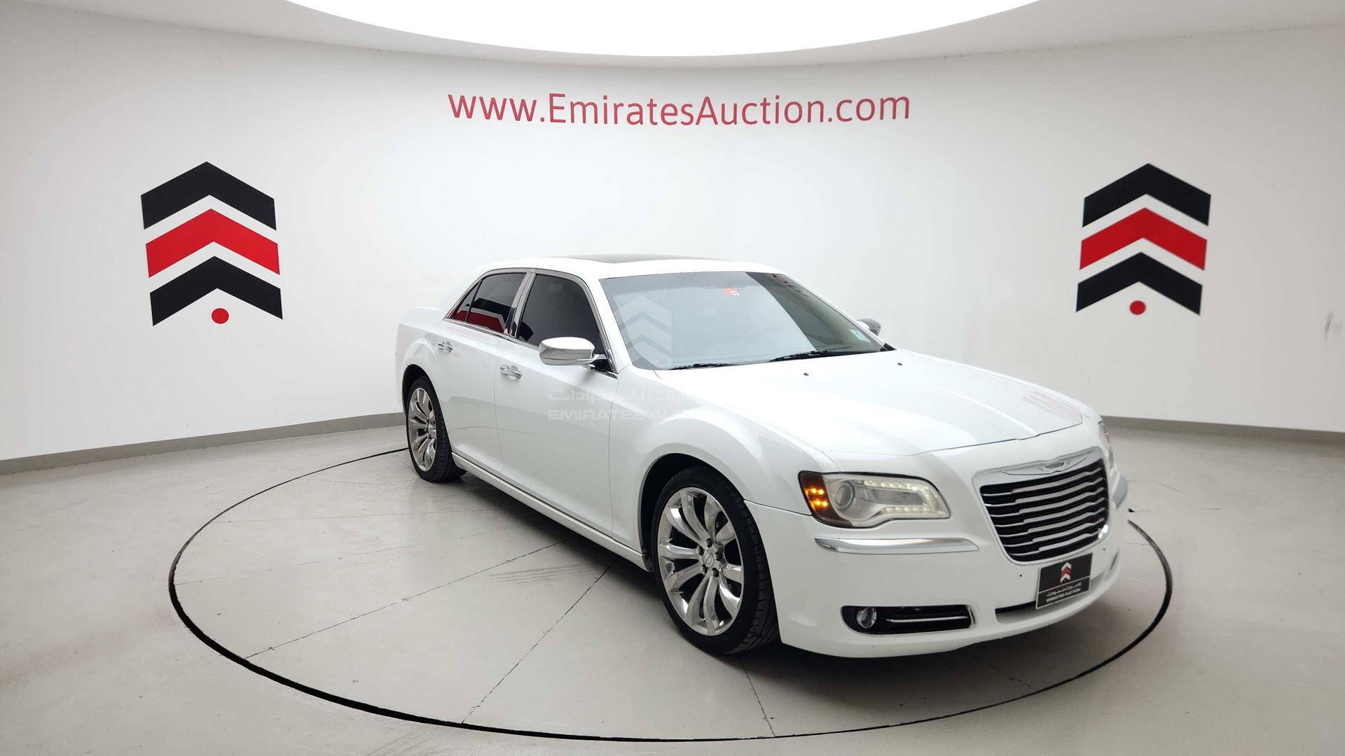 2012 CHRYSLER 300 C VIN: 2C3CCACGXCH246111