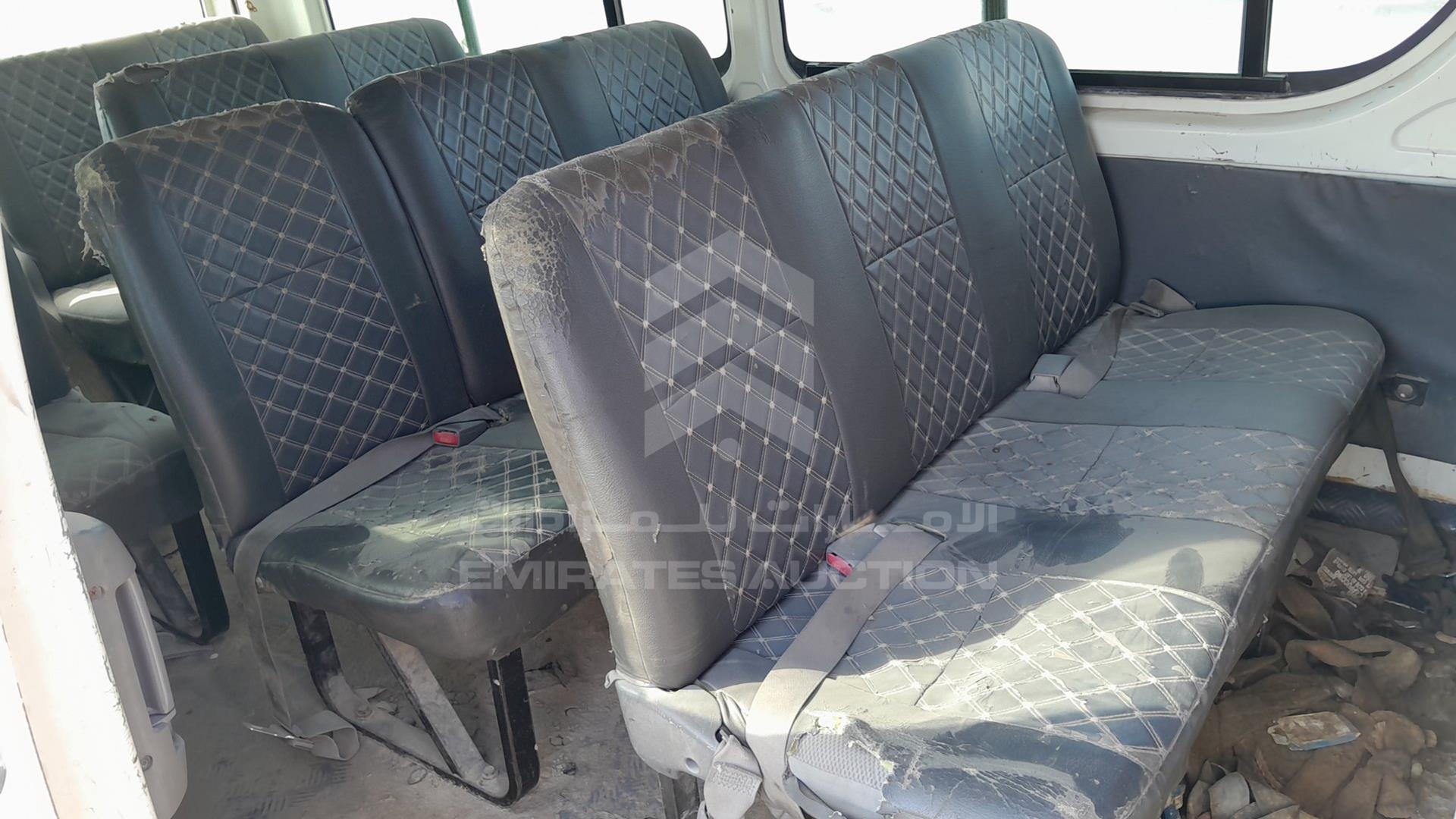 2007 TOYOTA HIACE VIN: JTGJX02P870010864