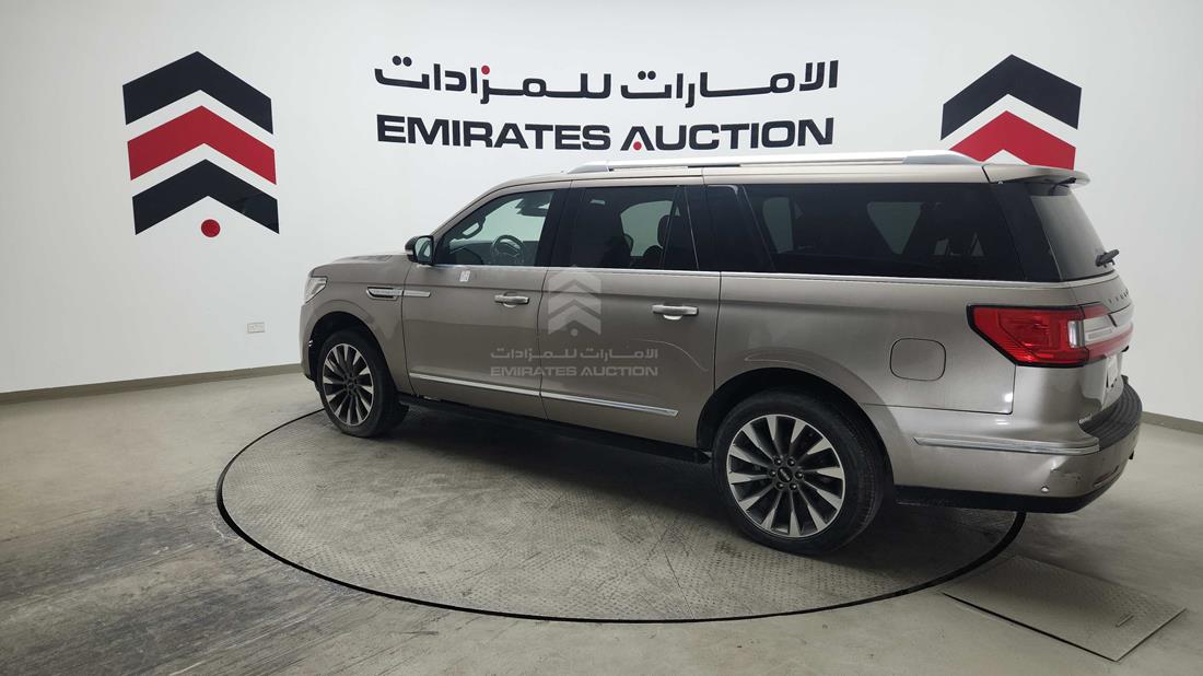 2020 Lincoln Navigator — Left Full View — Photo 21