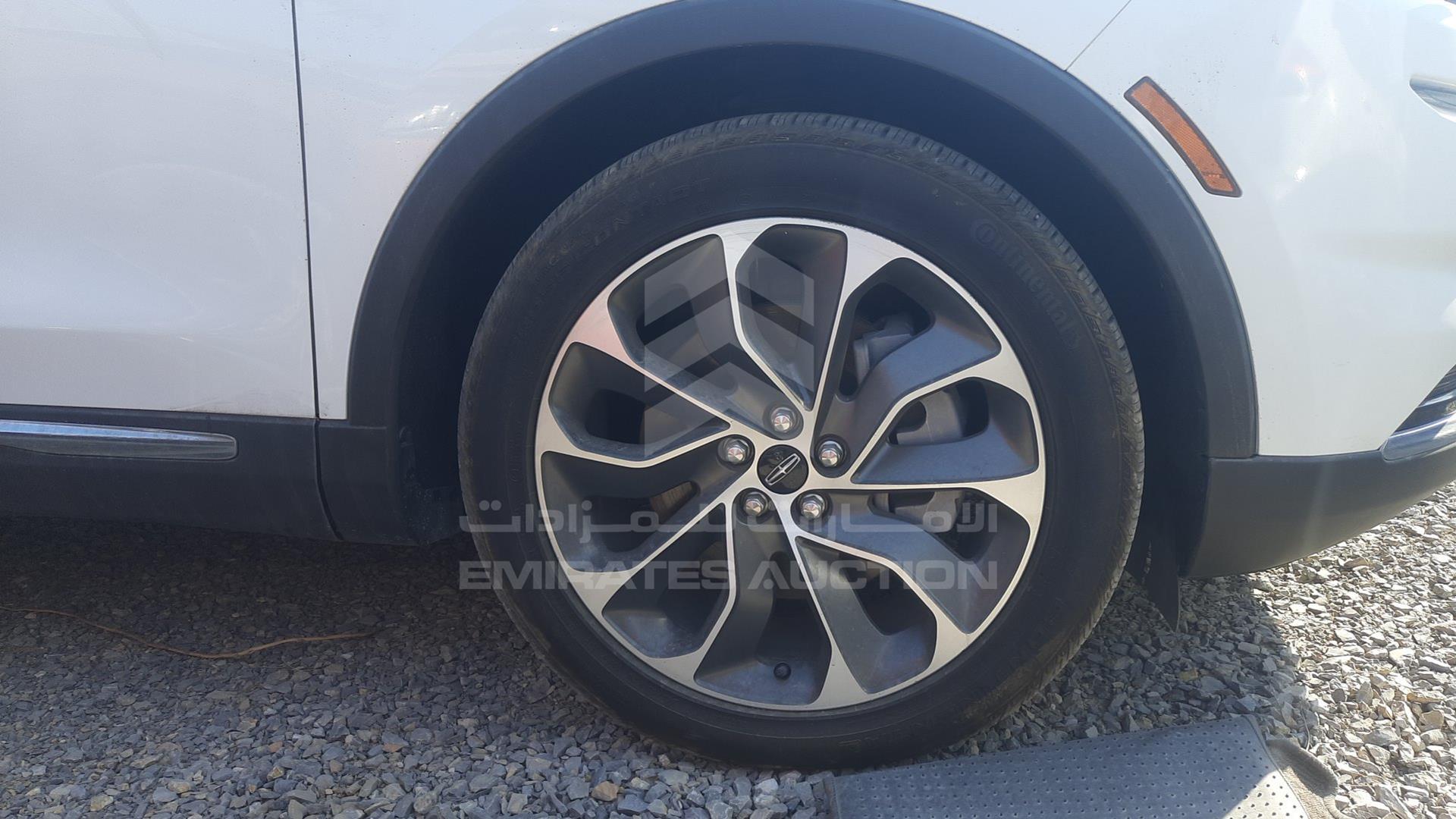 2022 LINCOLN NAUTILUS VIN: 2LMPJ8J95NBL23196