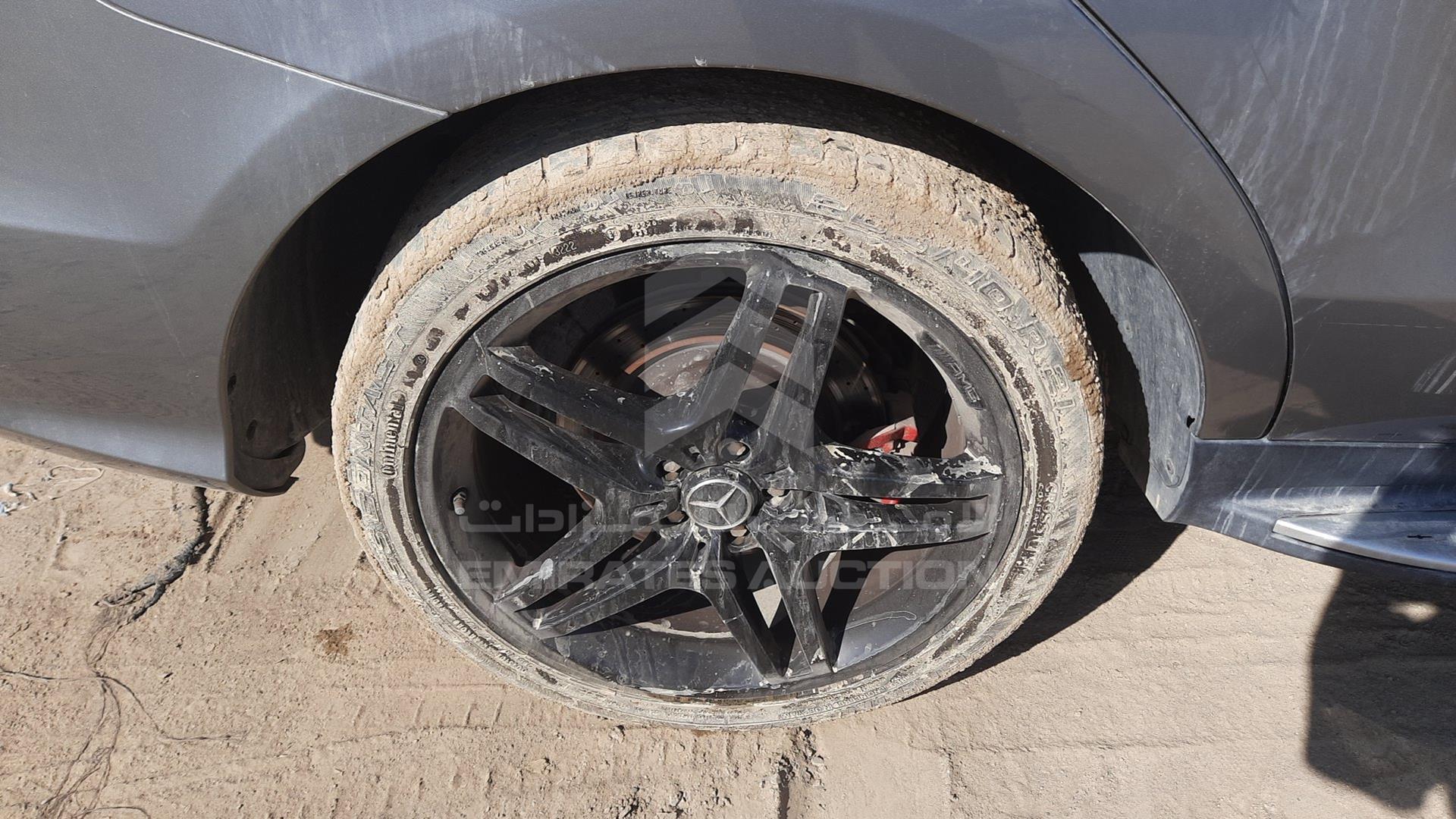 0 MERCEDES ML 500 VIN: WDCDA7DB7DA123811
