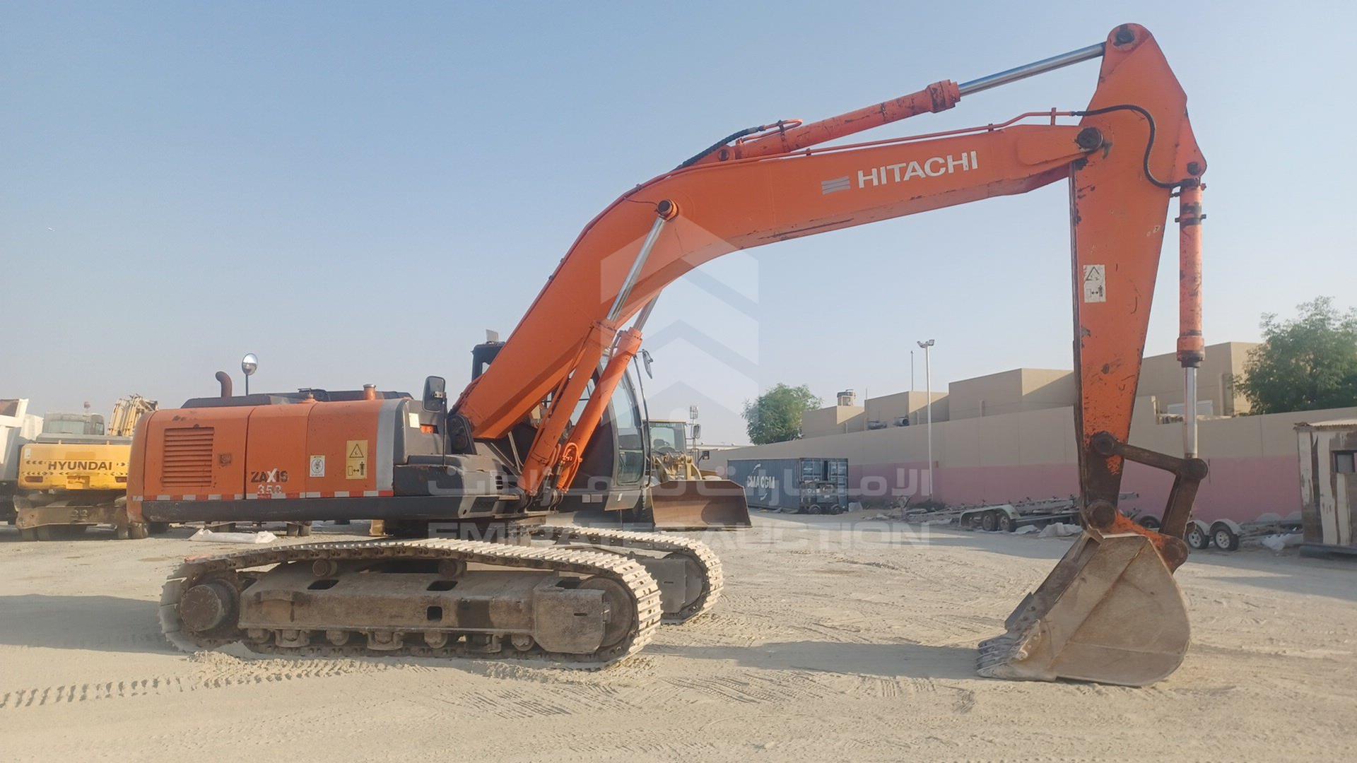2016 HITACHI EXCAVATOR VIN: HHEAXA00J00100363