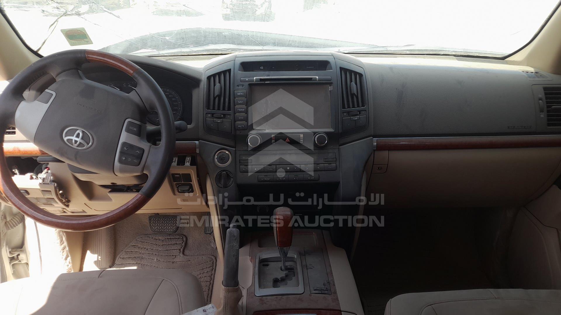 2015 TOYOTA LAND CRUISER VIN: JTMHU09J3F5102245