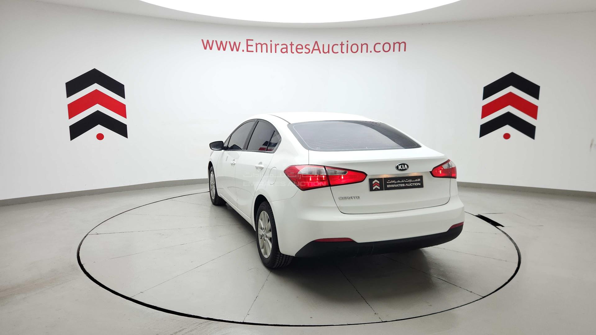 2016 KIA CERATO VIN: KNAFK4175G5535178