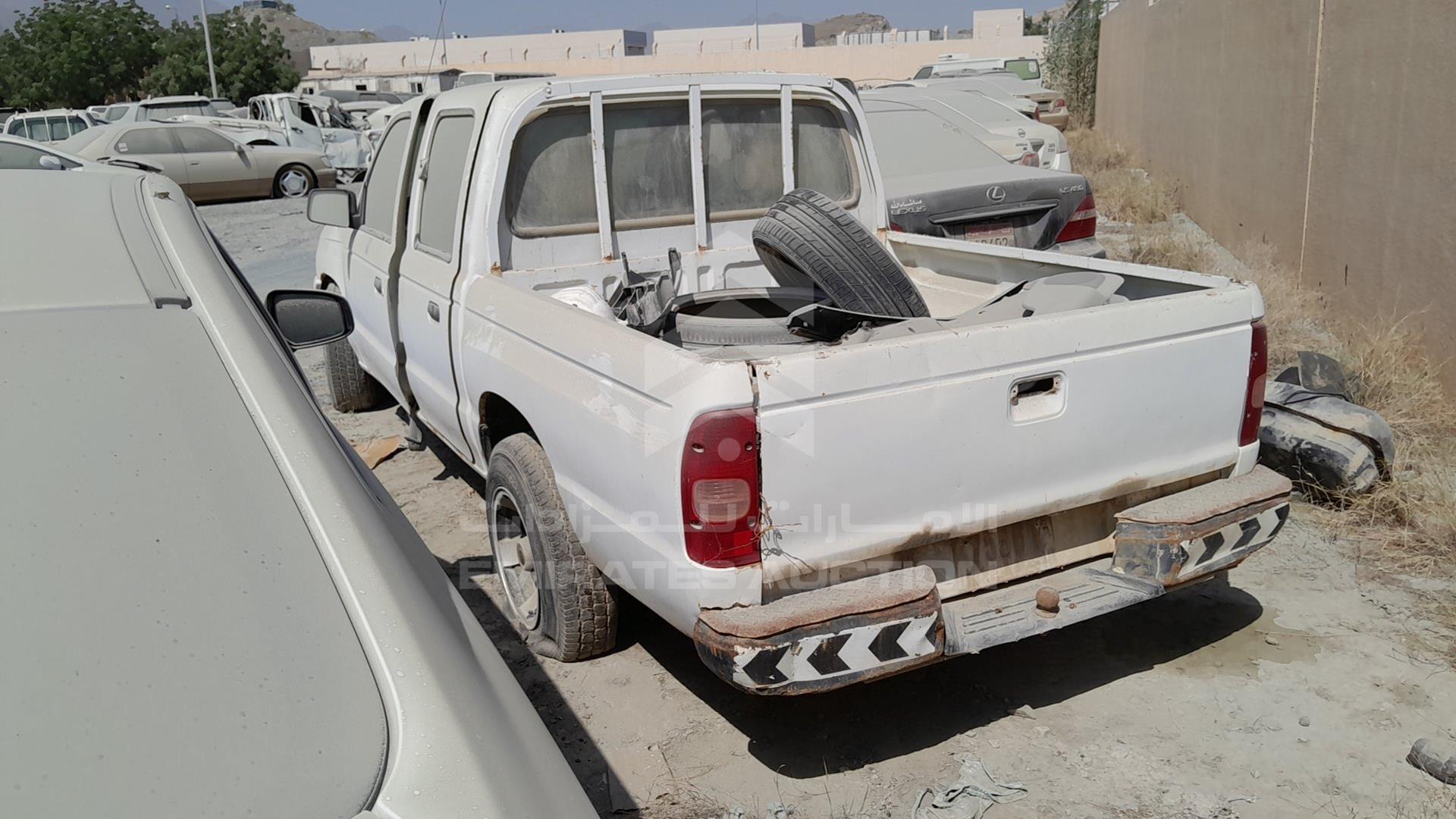 2005 MAZDA B2200 VIN: MM7UN23635W362427