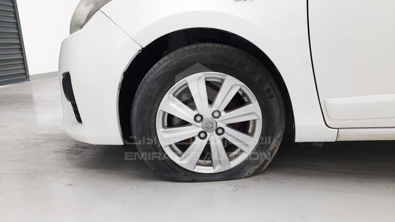 MR2KT9F37F1131766 Auction: EmiratesAuction Lot: 404945 MR2KT9F37F1131766 Toyota Yaris 2015 WHITE Photo 38