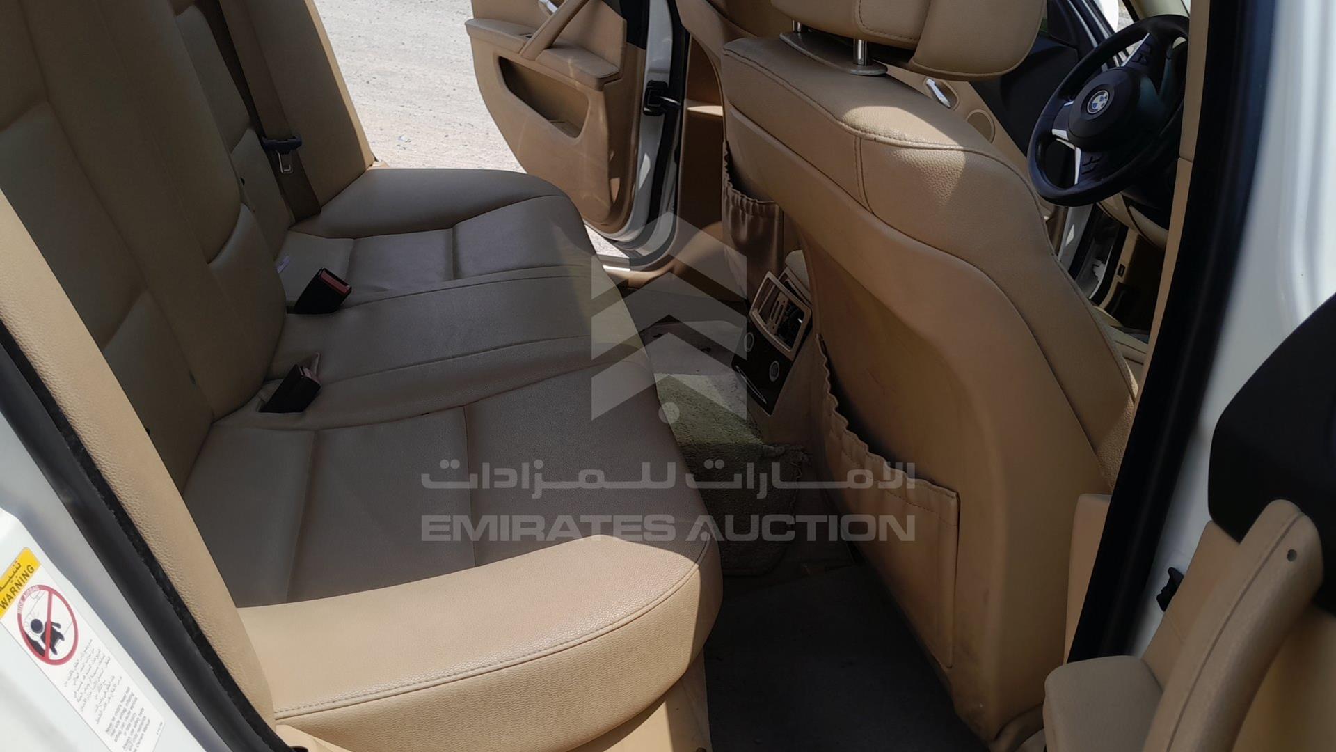 2009 BMW 520 I VIN: WBANT11039CW02286