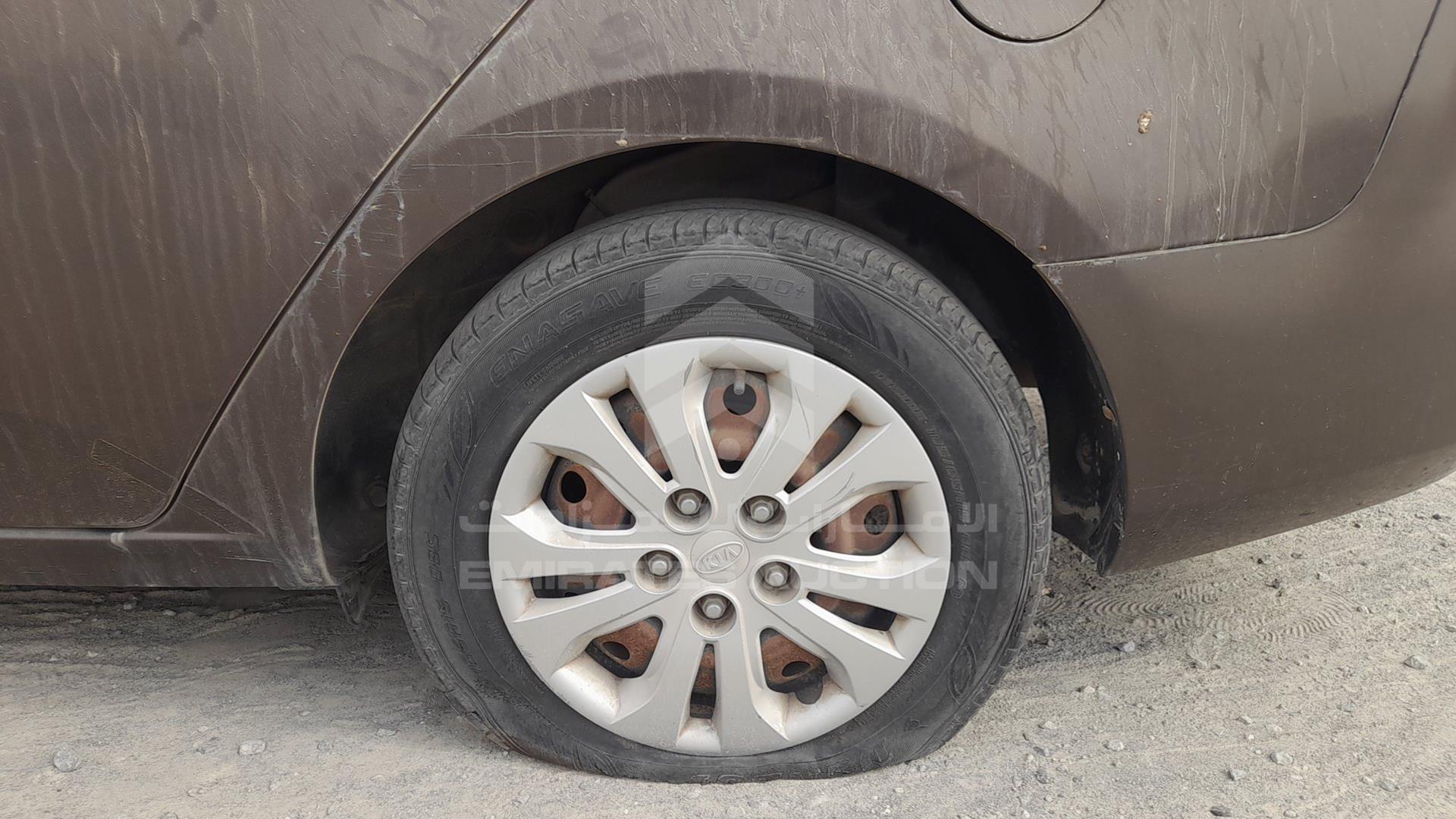 2013 KIA CERATO VIN: KNAFT4113D5785328