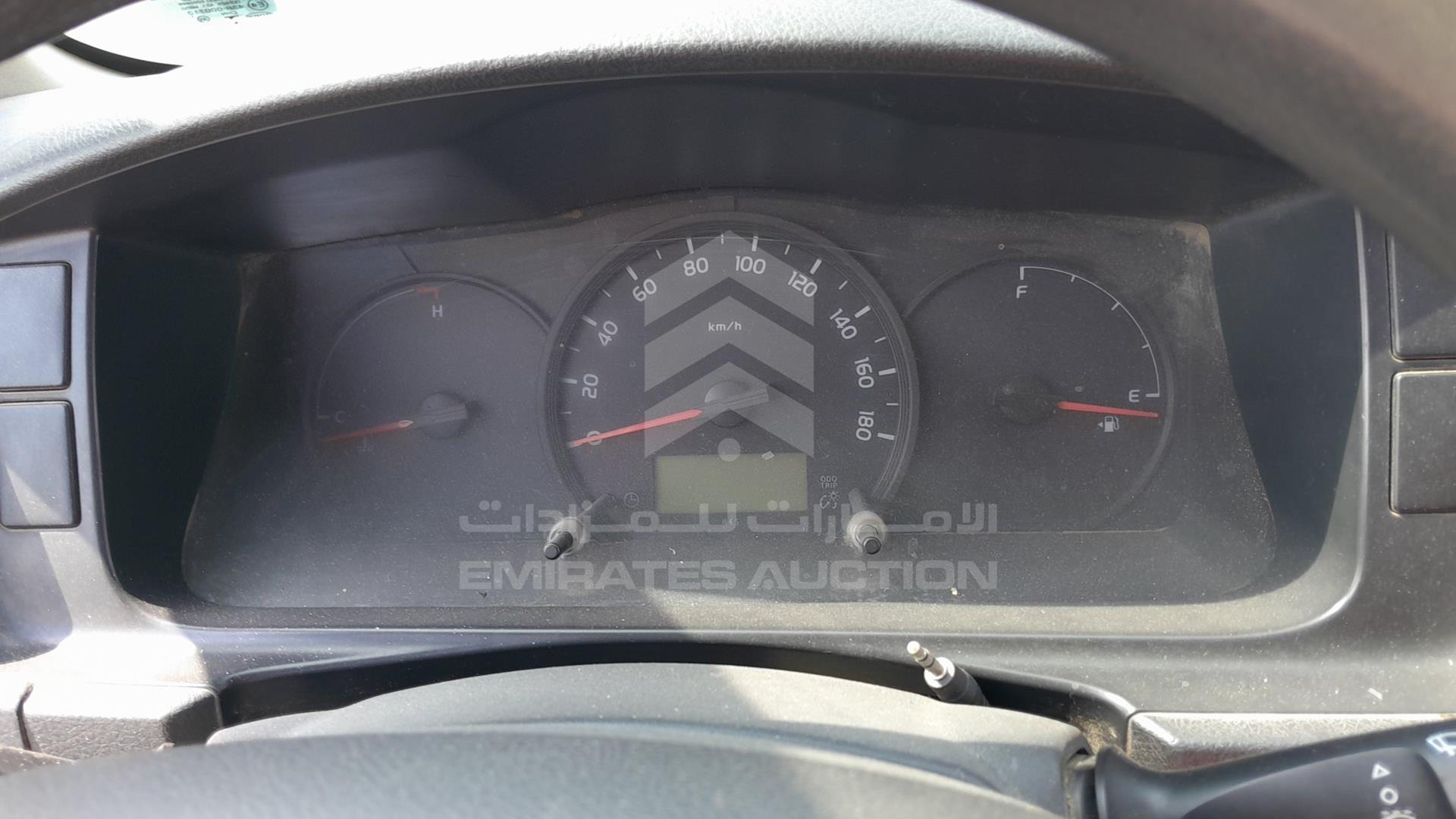 2015 TOYOTA HIACE VIN: JTGJX02P0F5041124