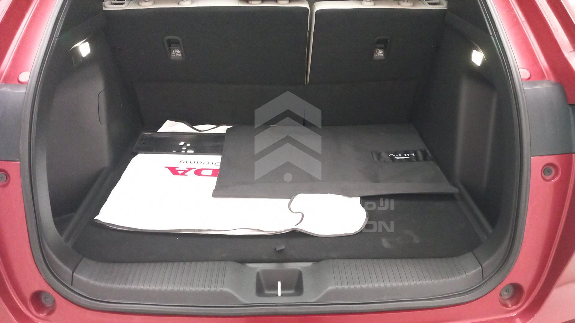 2022 HONDA HRV VIN: MRJRV3875NT010053
