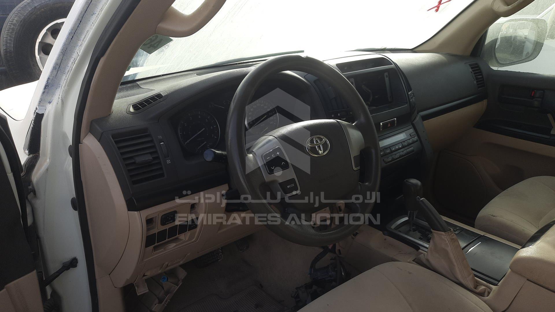 2013 TOYOTA LAND CRUISER VIN: JTMDU09J1D4064189
