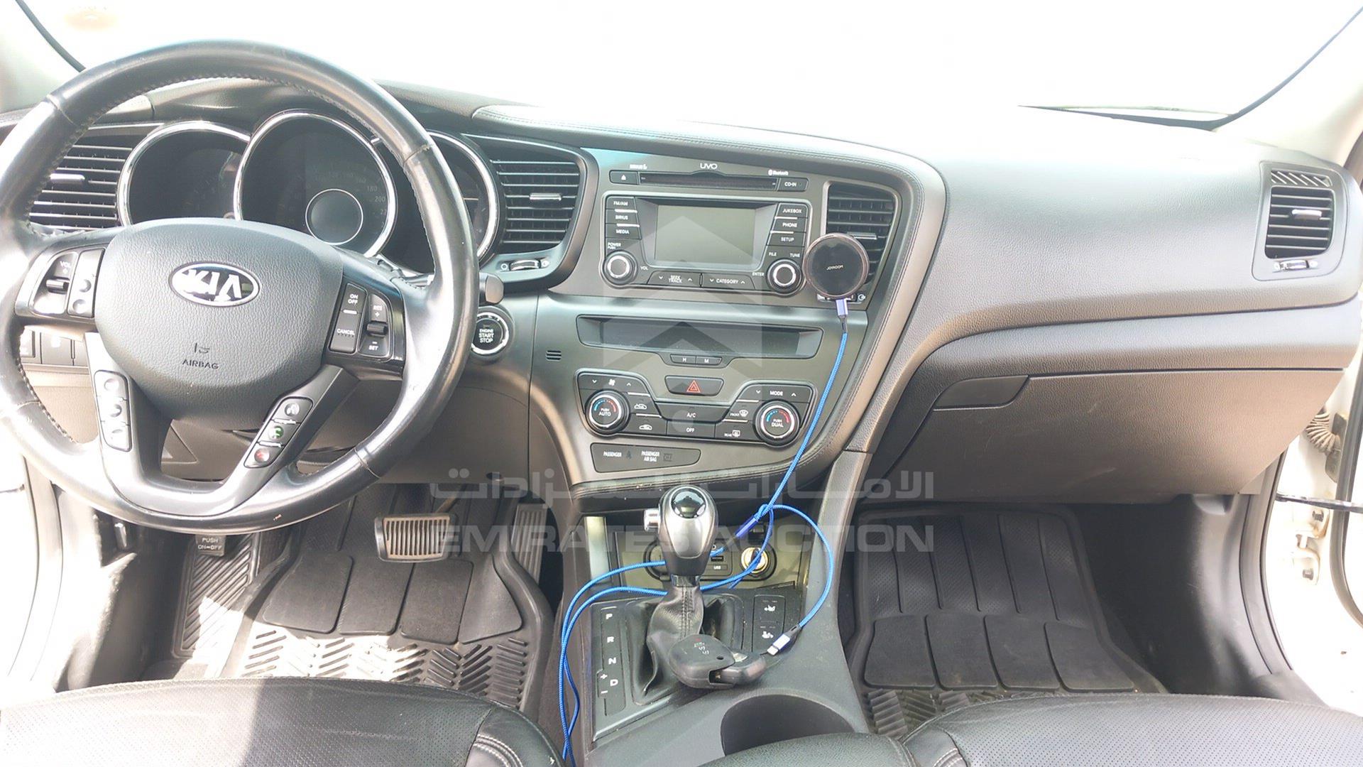 2013 KIA OPTIMA VIN: KNAGN4A77D5348922