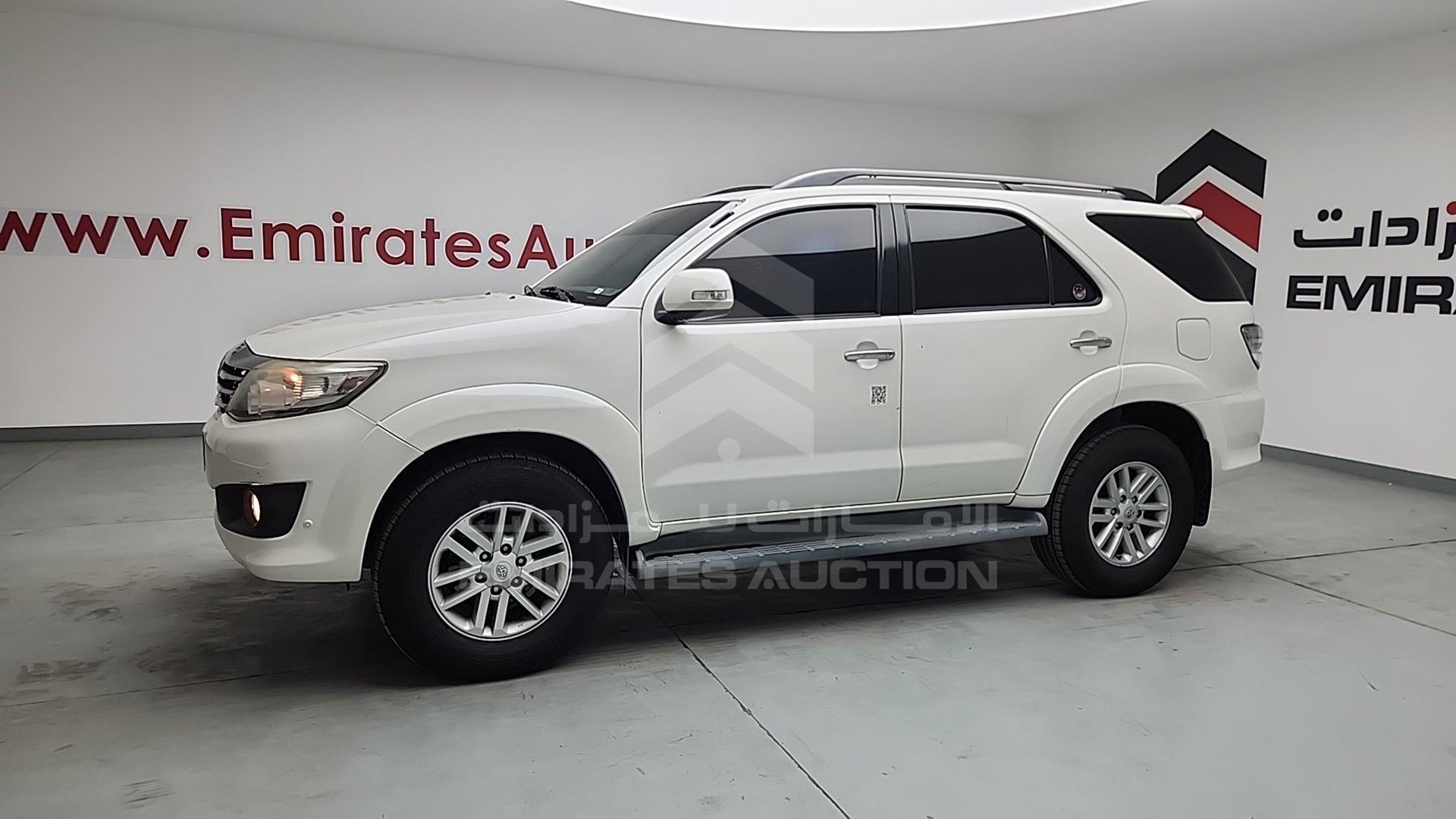 2014 TOYOTA FORTUNER VIN: MHFYU59G0E7034480