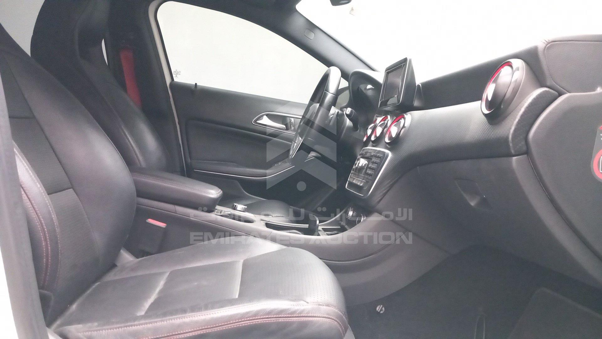 2013 MERCEDES A 250 VIN: WDDBF4EB9DJ070692