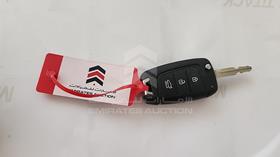 2025 Hyundai Accent — Keys — Photo 6 — Thumbnail