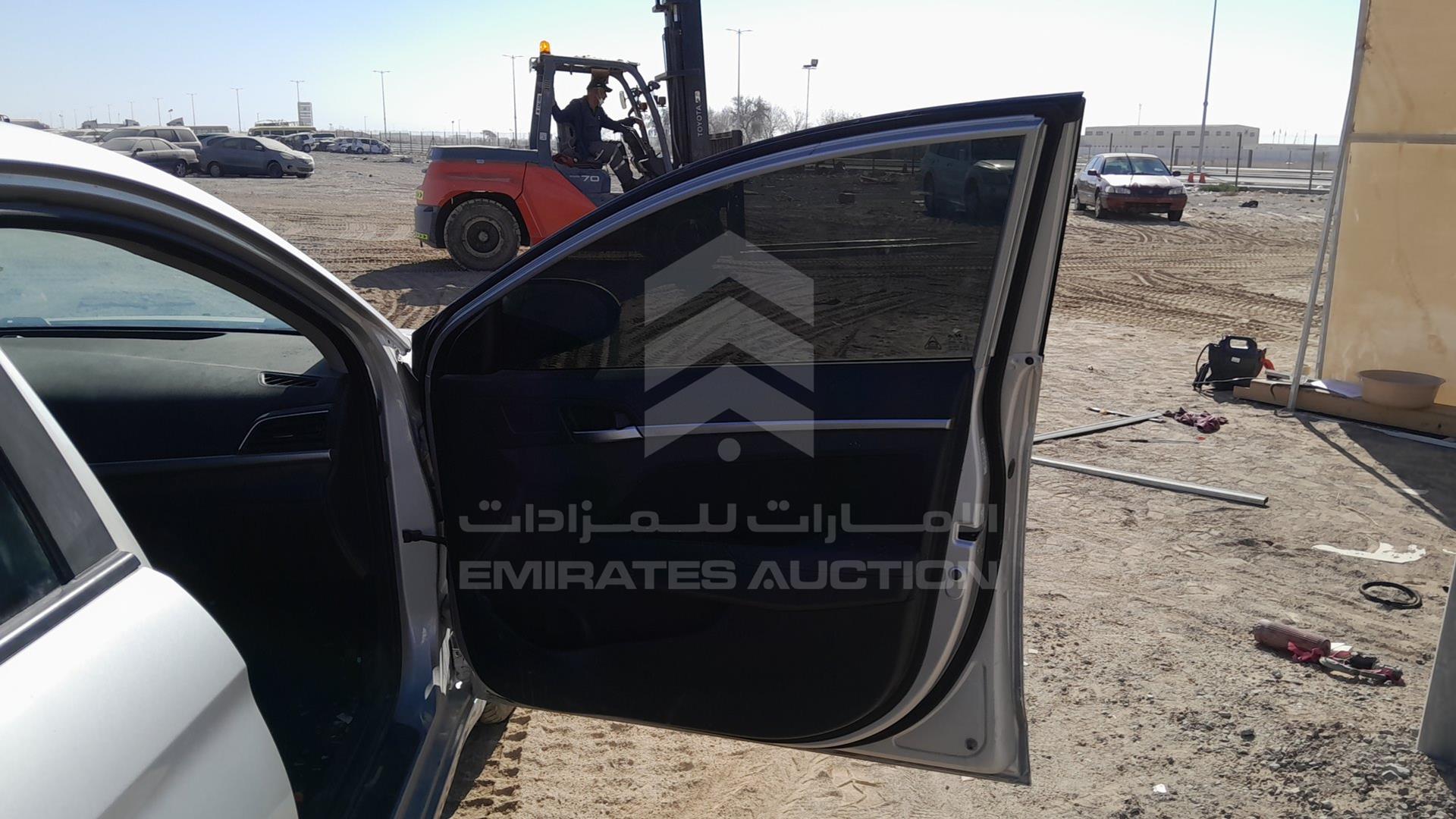2019 HYUNDAI ELANTRA VIN: KMHD84LF7KU886035